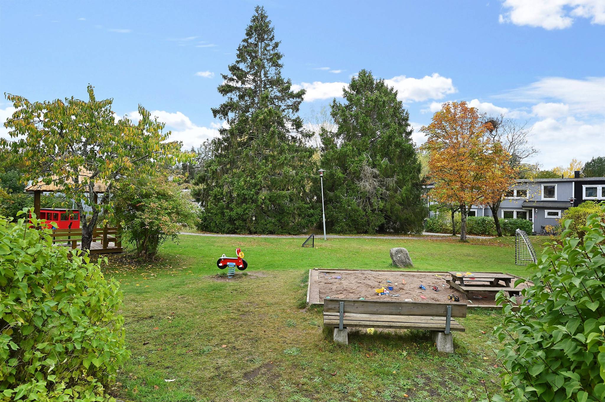 6 rum Parhus på Öringe Strandväg 27 Öringe Tyresö kommun - bild 73