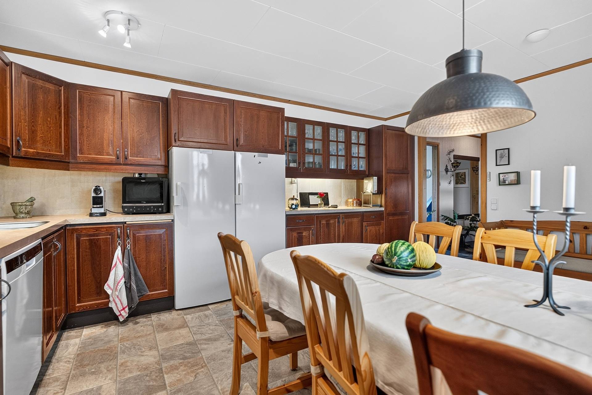 6 rum Villa på Fylkingsvägen 10B Gamla Uppsala Uppsala kommun - bild 5