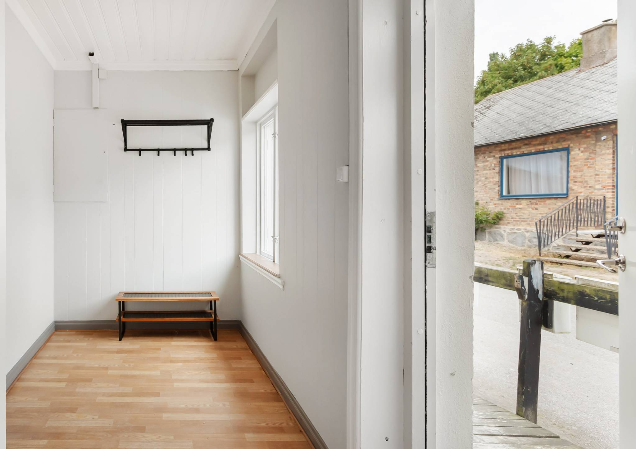 10 rum villa på Snickaregatan 7A och Snickaregatan 7B Löderup, Ystads kommun - bild 2