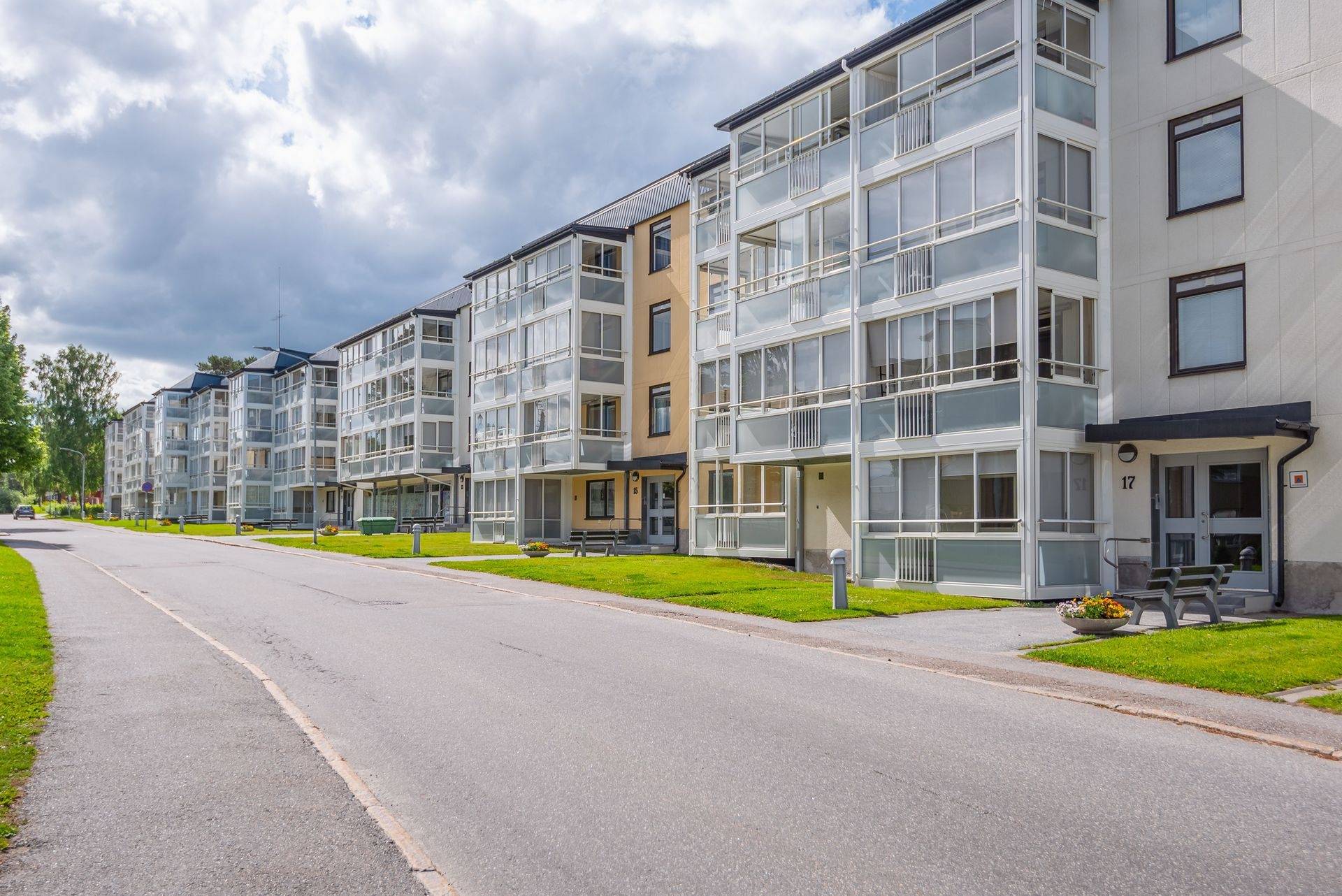 3 rum lägenhet på Tallrotsgatan 17 Haga, Sundsvalls kommun - bild 2