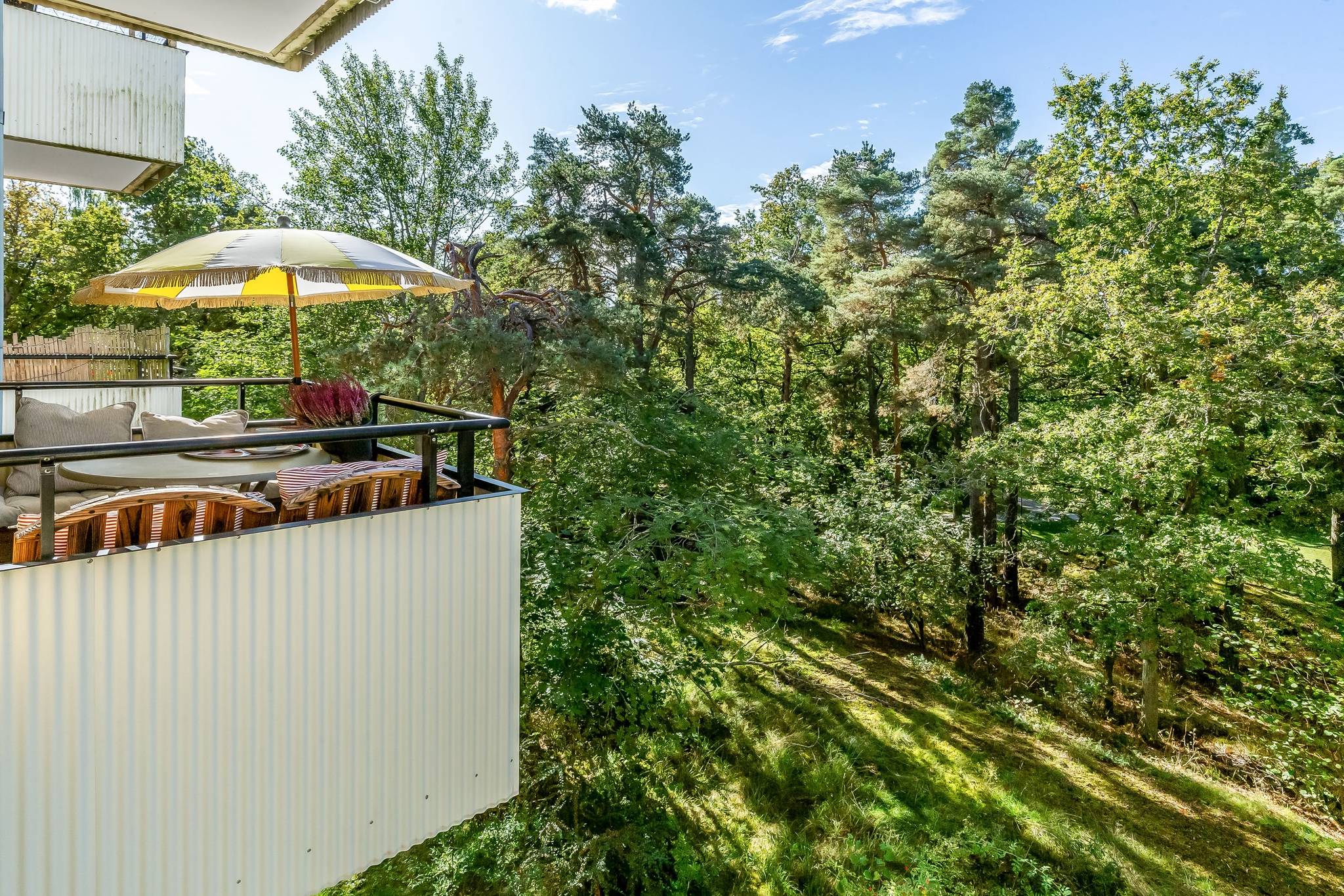 3 rum Lägenhet på Mandelbrödsvägen 11 Sköndal Stockholms kommun - bild 2