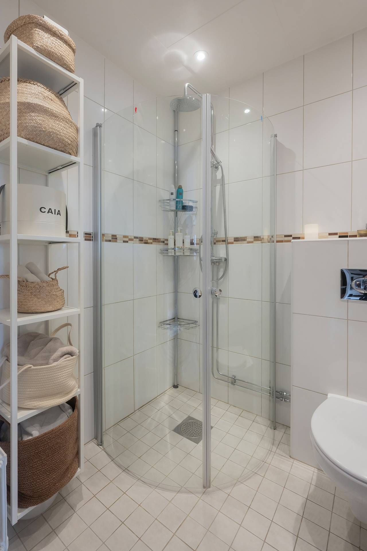 5 rum Radhus på Lövdungevägen 1 Huddinge kommun - bild 18