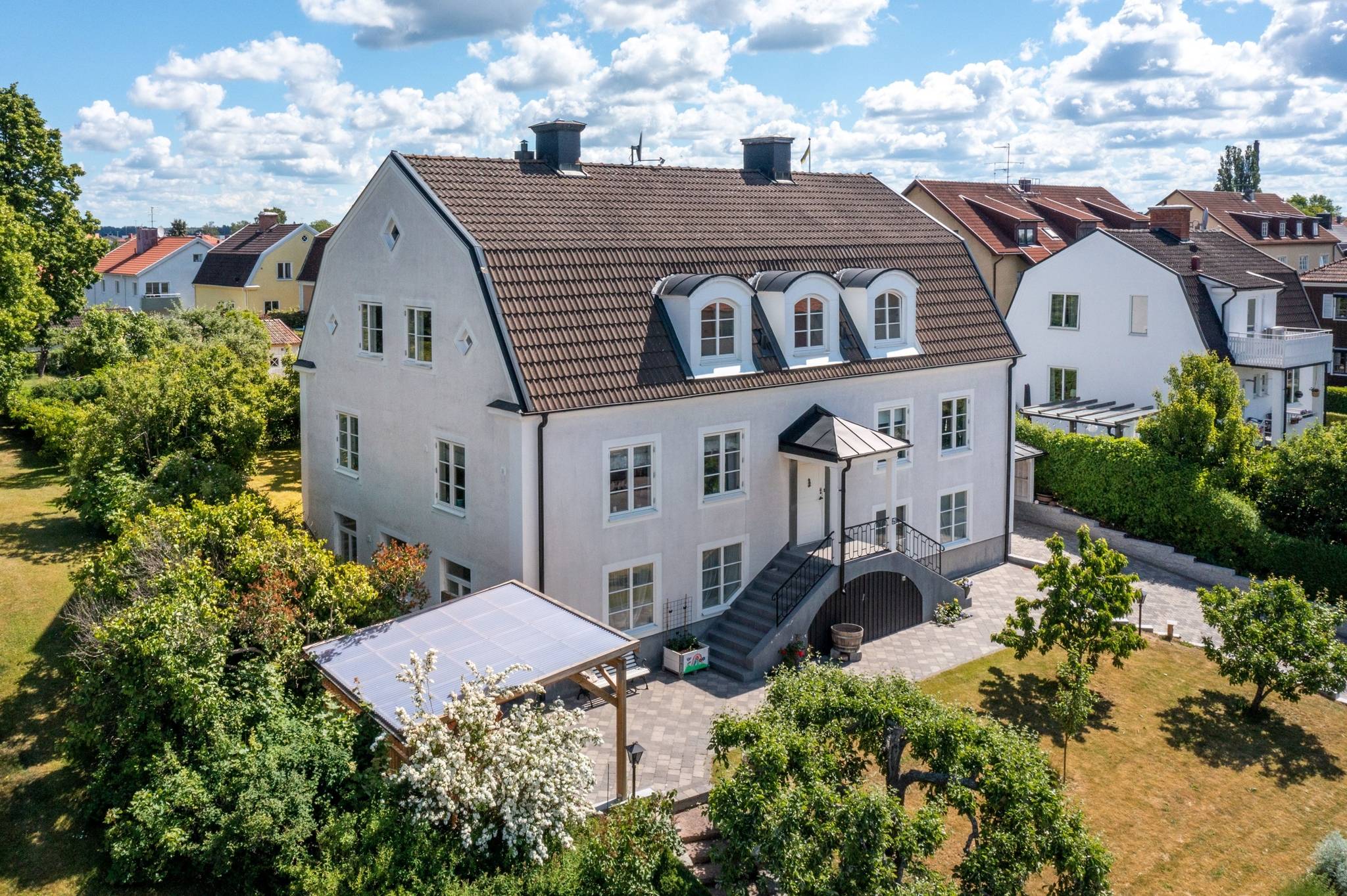 10 rum villa på Augustbergsgatan 25 Tannefors, Linköpings kommun - bild 5