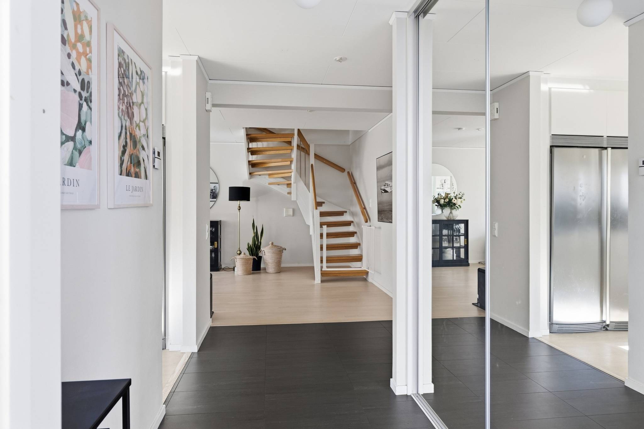 5 rum villa på Gåsörtsvägen 36 Stora Ursvik, Sundbybergs kommun - bild 4