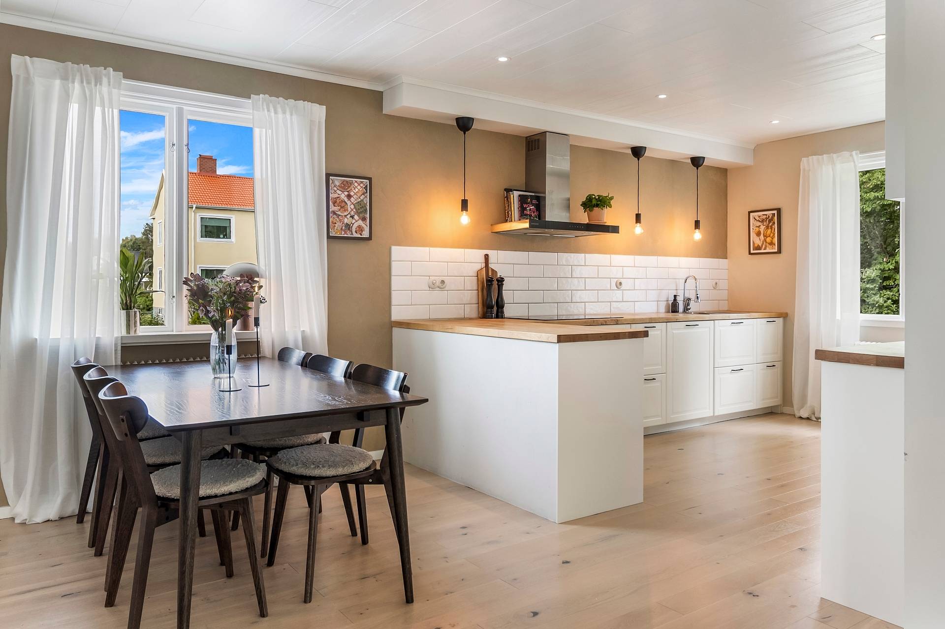 5 rum Villa på Bäckgatan 4 Runna Kungsörs kommun - bild 6