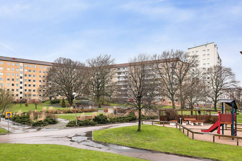 5 rum Lägenhet på Övre Hallegatan 42 Centrala Hisingen Göteborgs kommun - bild 5