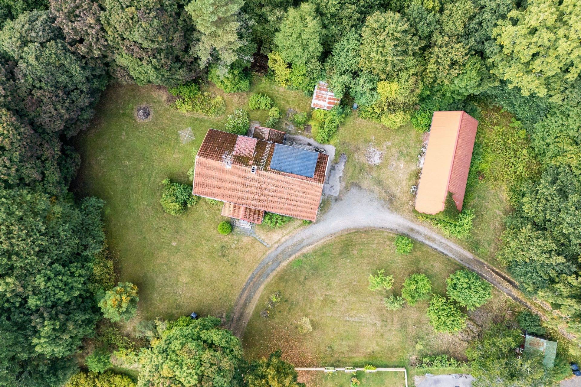 9 rum Villa på Kungsätersvägen 6 Torestorp Marks kommun - bild 39