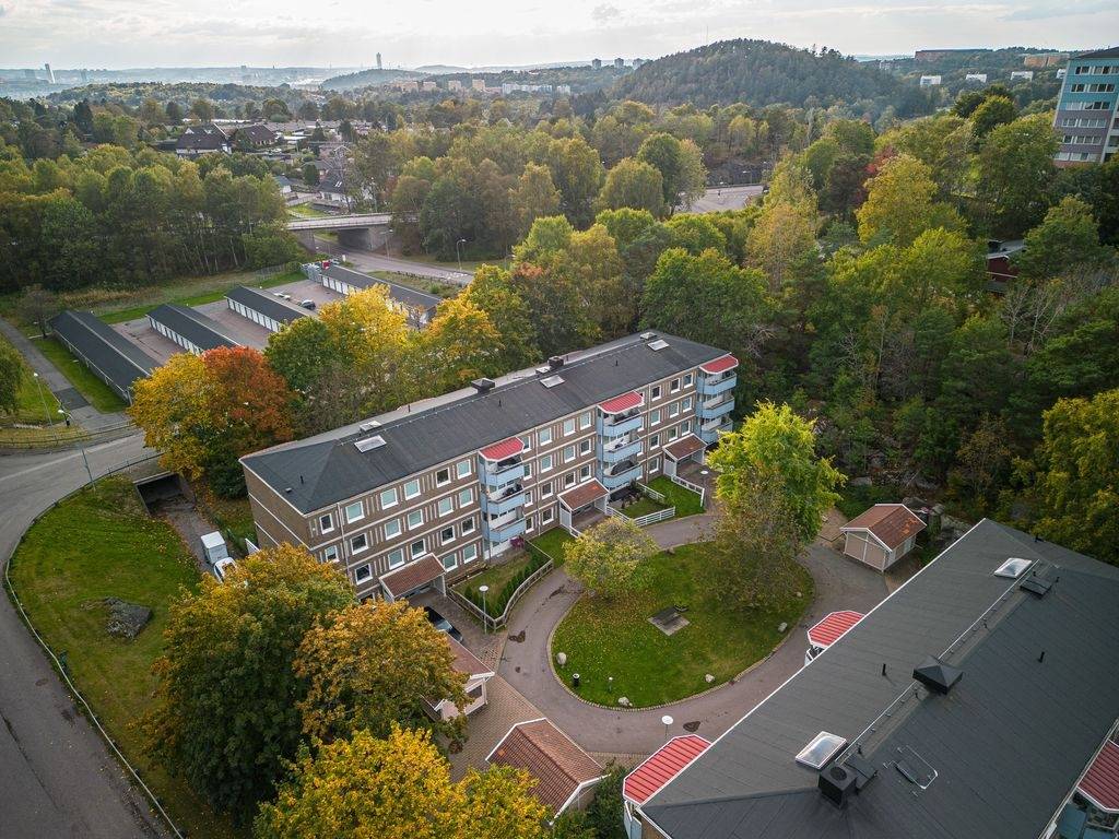 3 rum Lägenhet på Kvadrantgatan 4 Bergsjön Gärdsåsdalen Göteborgs kommun - bild 2