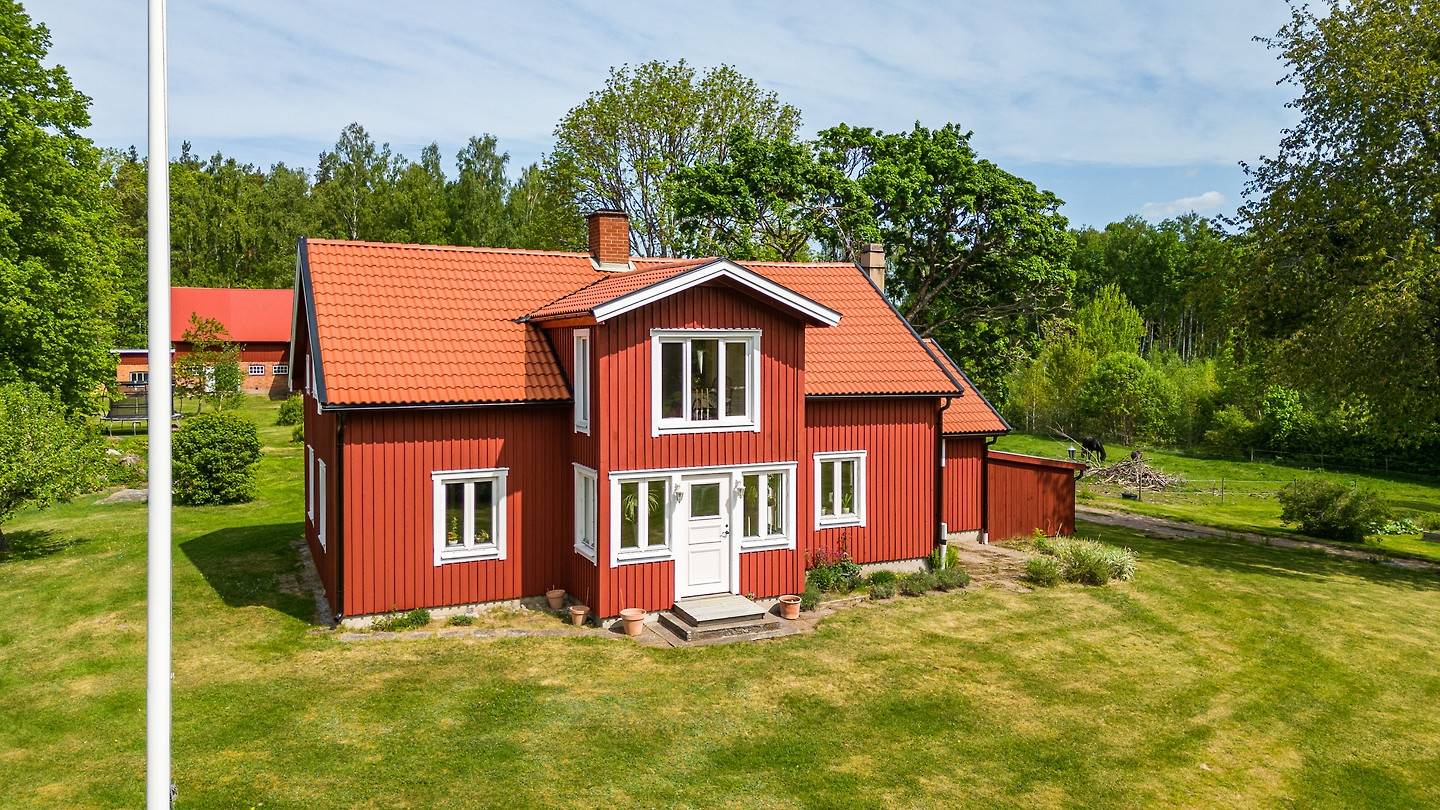 7 rum Villa på Tåtorp 54 Moholm - Landsbygd Töreboda kommun - bild 3