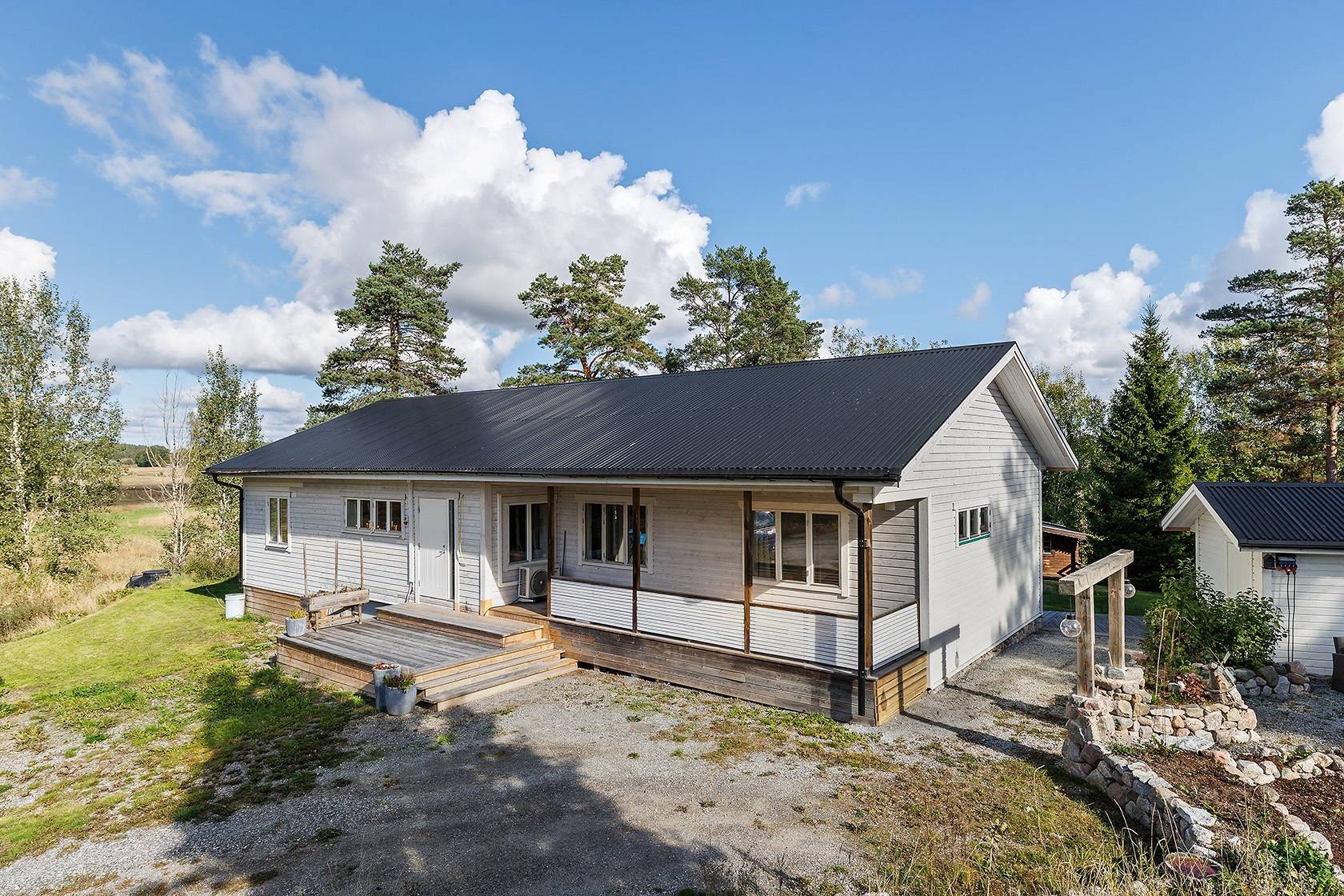 4 rum villa på Sursta 336 Märsta - Nordöstra, Sigtuna kommun - bild 2