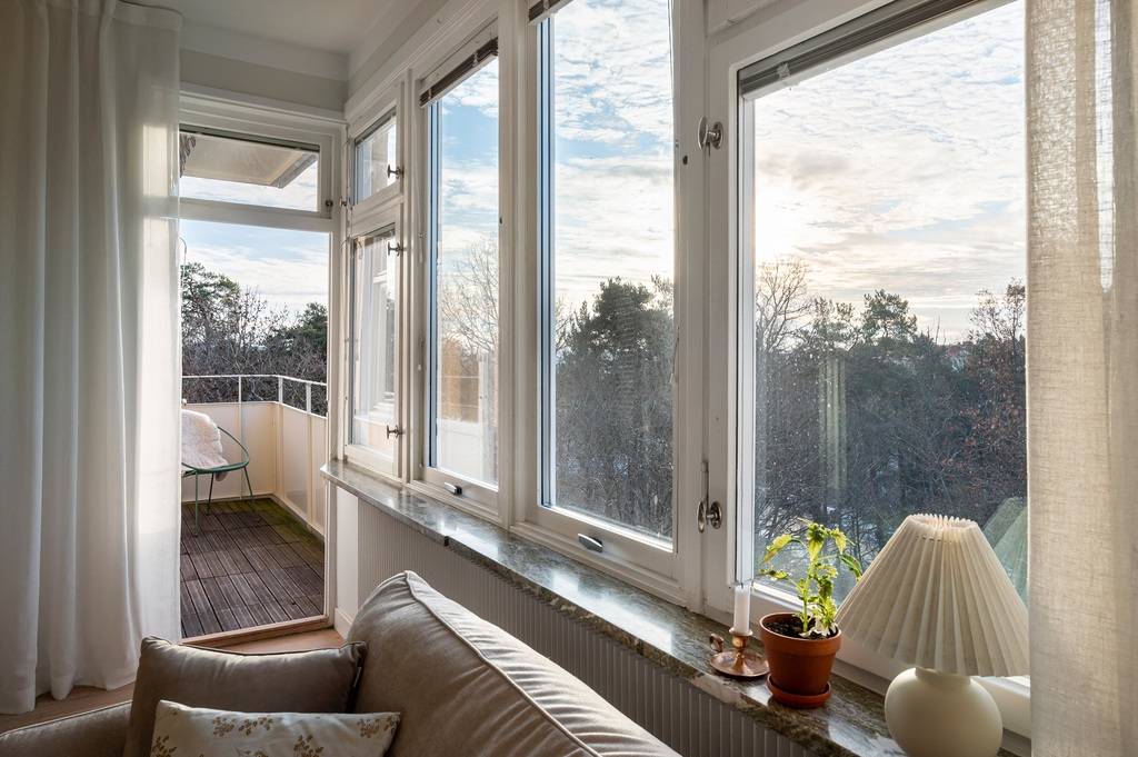 3 rum Lägenhet på Hallebergsvägen 20, 2tr Bromma - Traneberg Stockholms kommun - bild 2