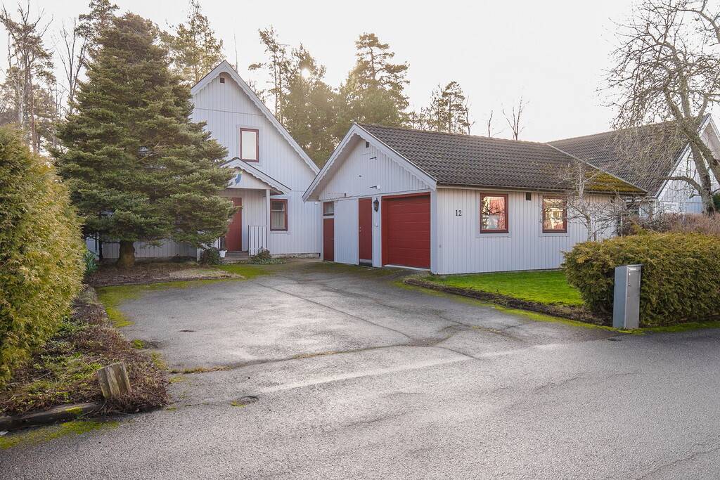 5 rum Villa på Fristilsvägen 12 Ulriksdal Lidköpings kommun - bild 2