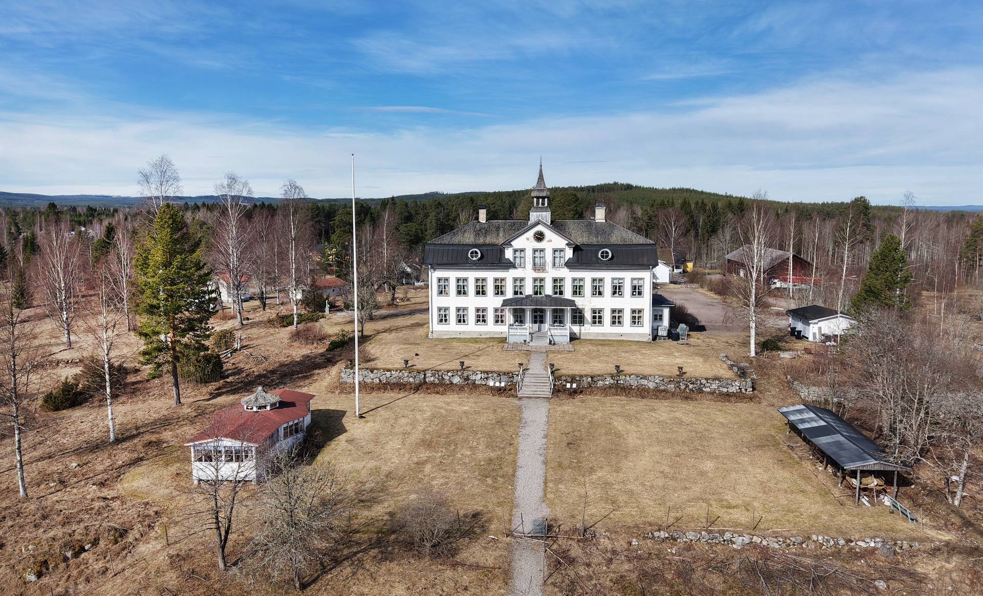 Gård utan jordbruk på Voxnabruks herrgård - Herrgårdsvägen 5 Voxnan Edsbyn Ovanåkers kommun - bild 17