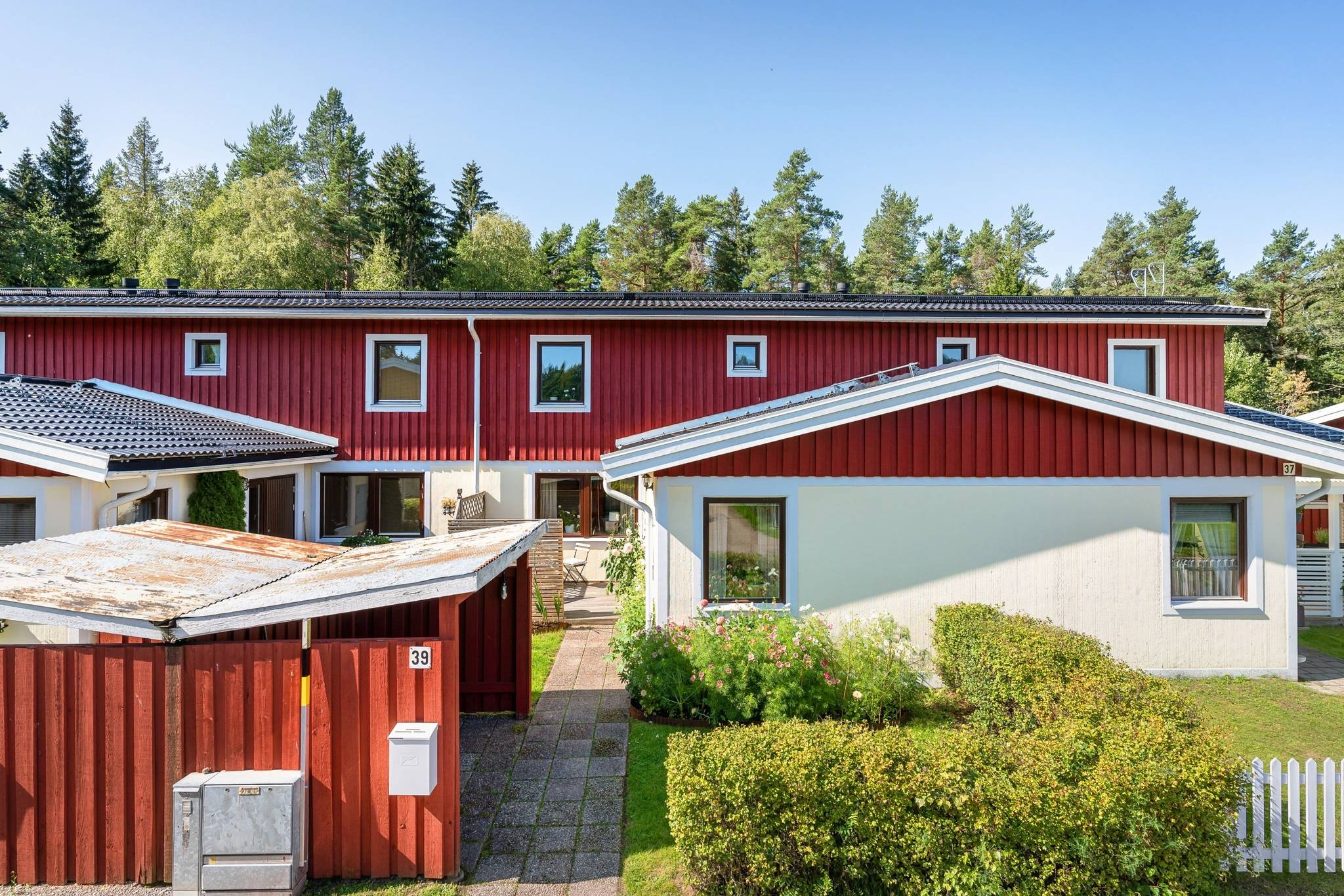4 rum Radhus på Pukslagarvägen 39 Södra Bomhus Gävle kommun - bild 3