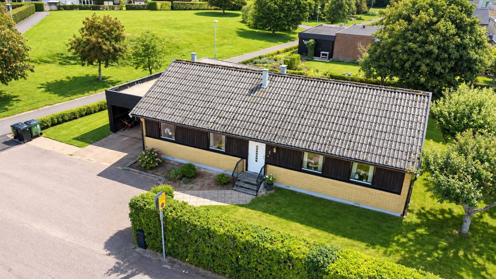 5 rum villa på Hälsingegatan 8 Adolfsfält, Ängelholms kommun - bild 1