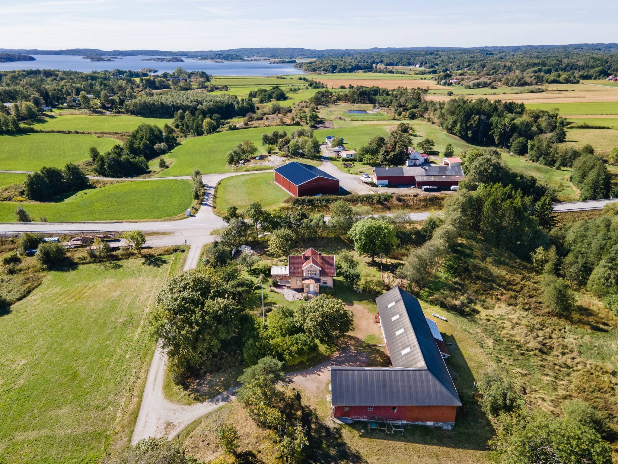 6 rum Gård med jordbruk på Stala-Röra 221 Stala Orust kommun - bild 4