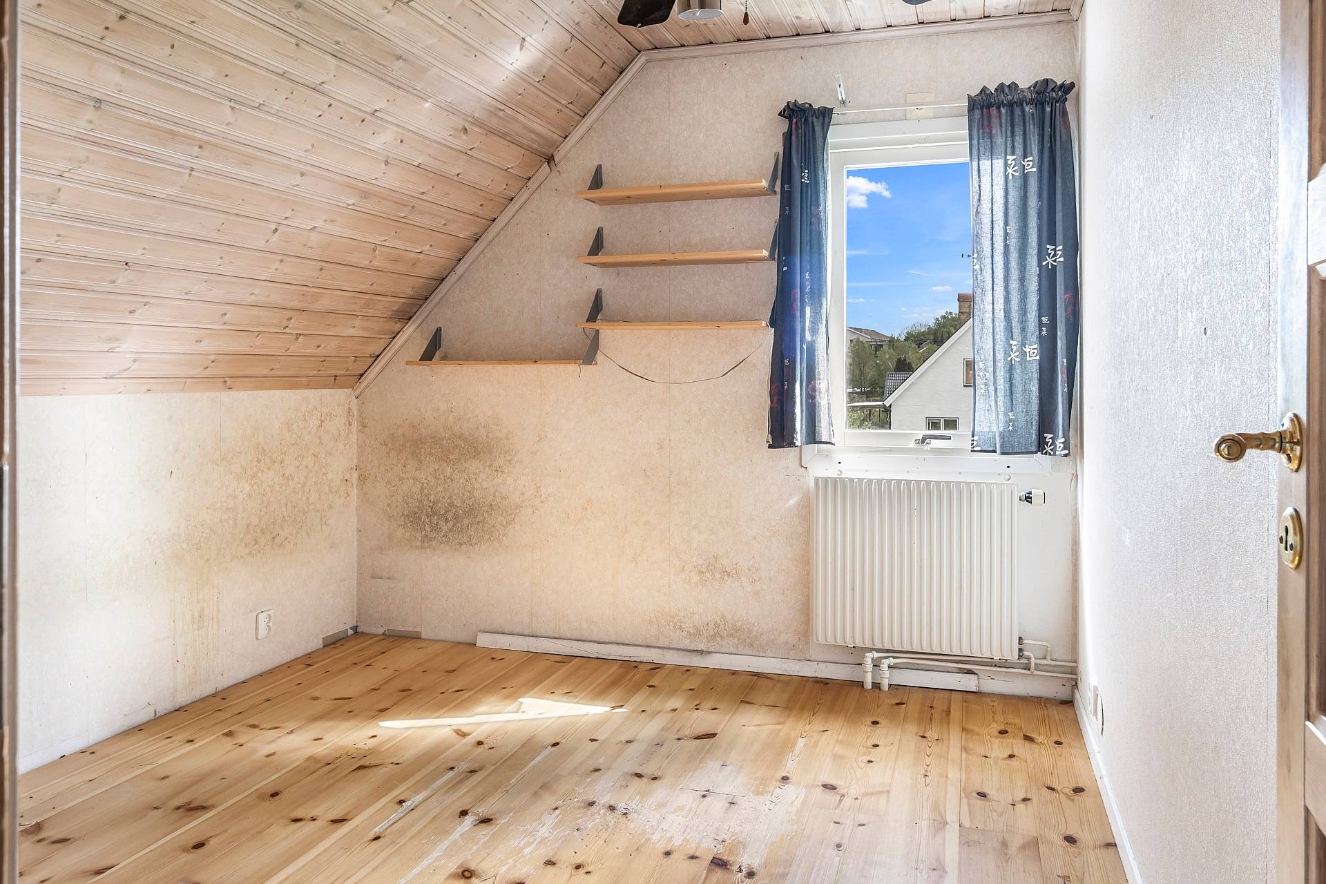 5 rum Villa på Bondegatan 18 Hallstahammar Hallstahammars kommun - bild 9