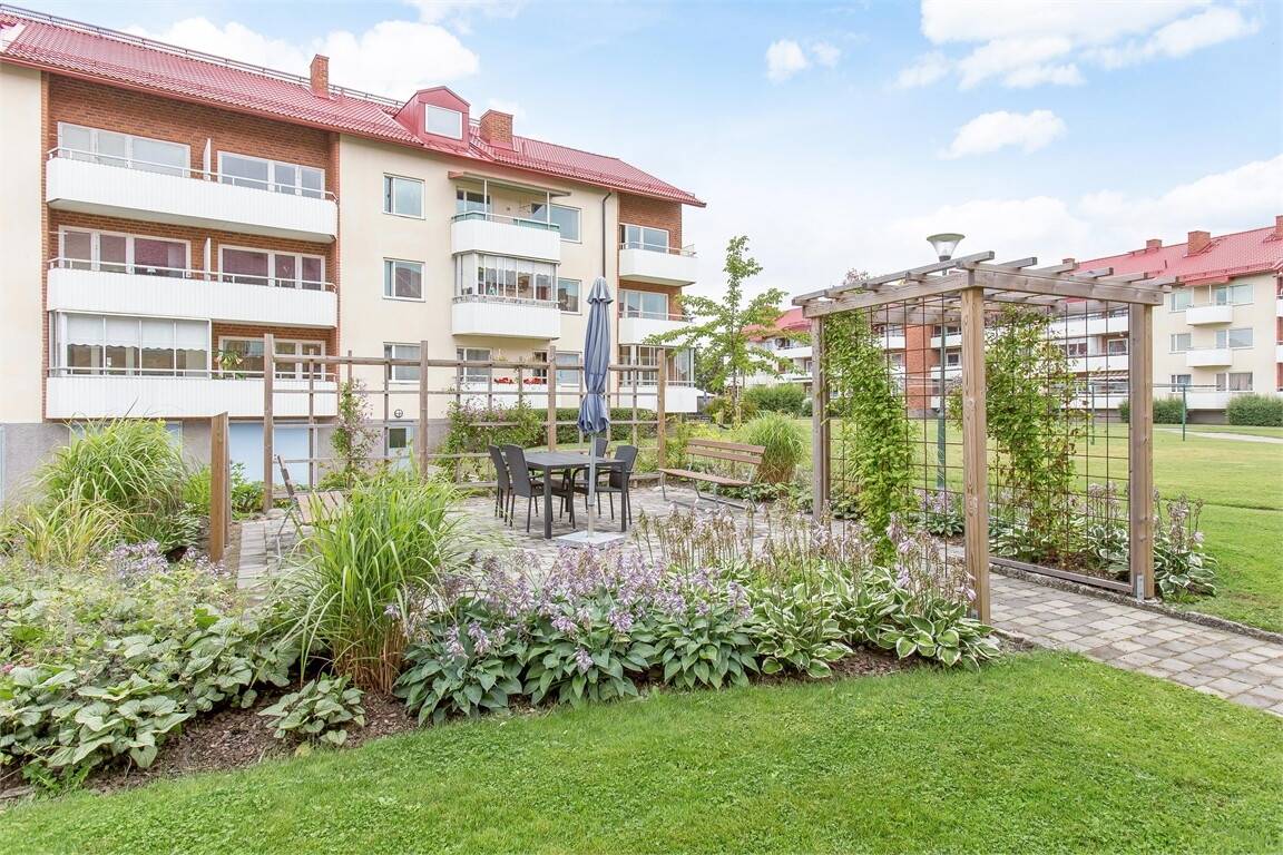 2 rum Lägenhet på Folkungagatan 29B Centrala Mjölby Mjölby kommun - bild 2