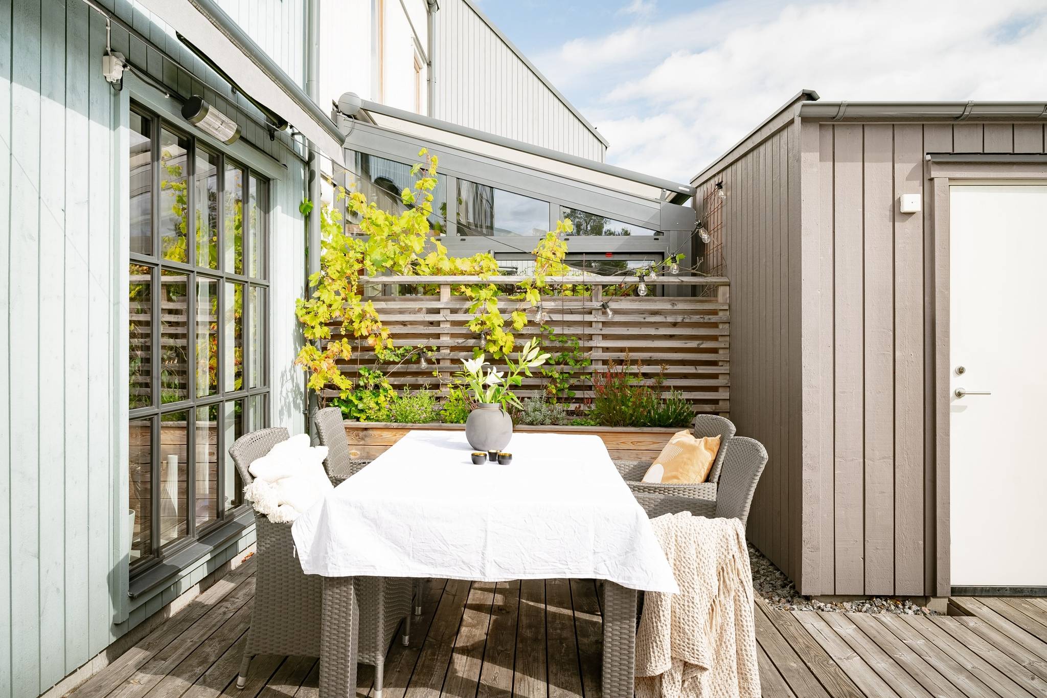6 rum Radhus på Blomsterslingan 39 Mörtnäs Värmdö kommun - bild 31