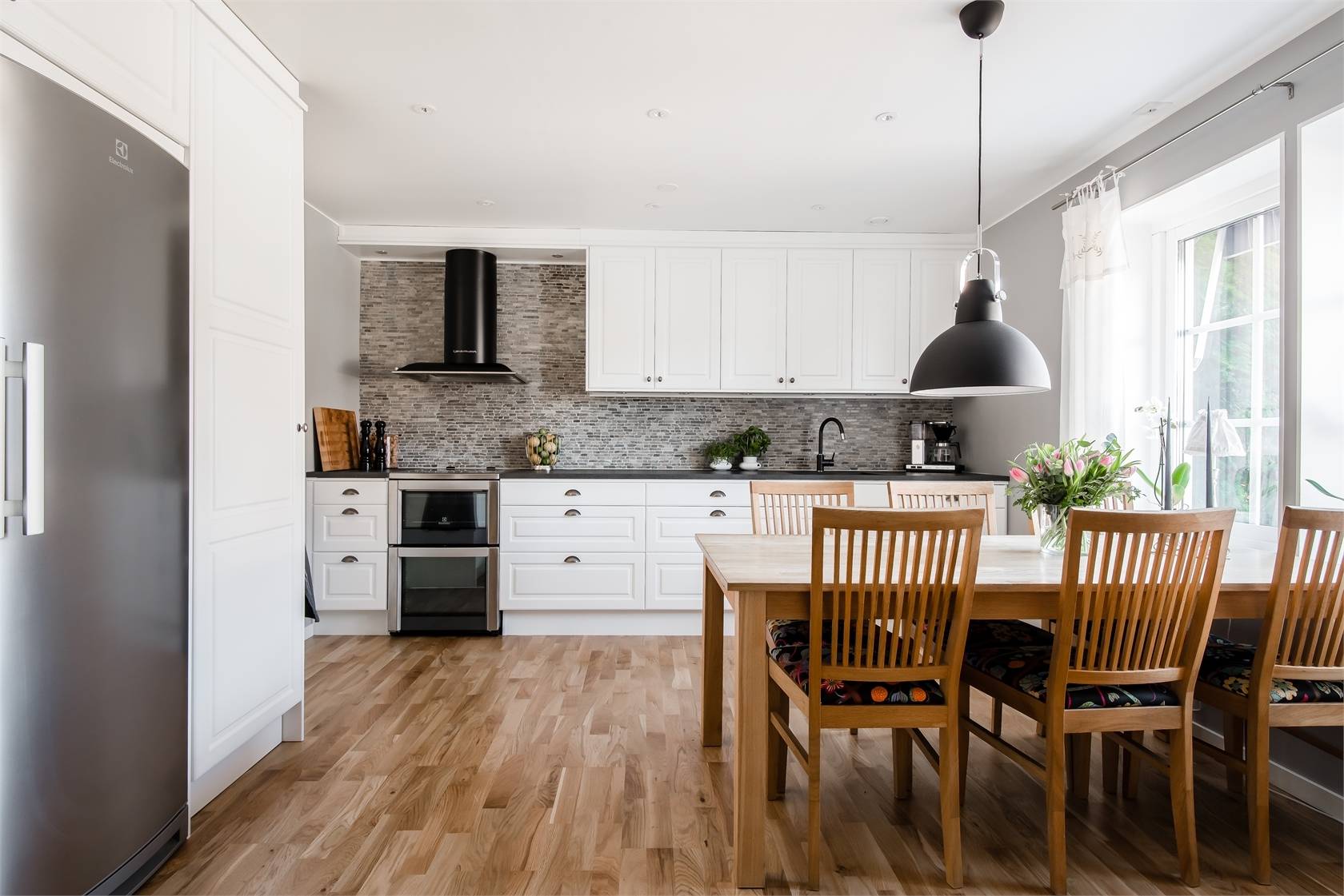 6 rum Villa på Smältostvägen 13 Vallhov Sandvikens kommun - bild 16