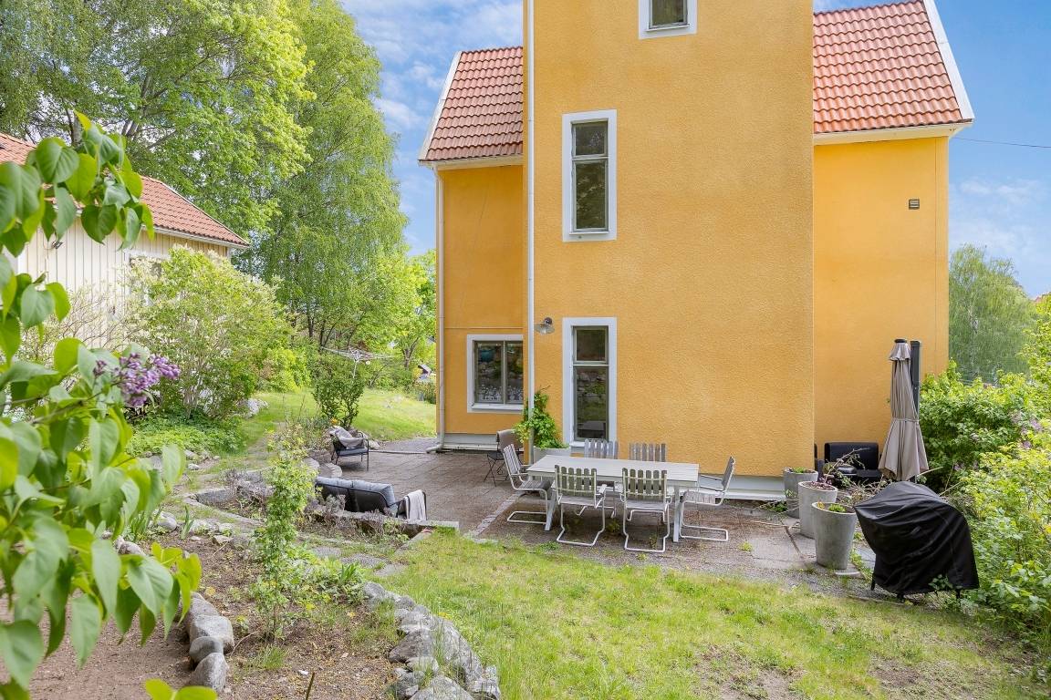 4 rum Lägenhet på Rosbacken 46 Hässelby Södra Villastad Stockholms kommun - bild 3