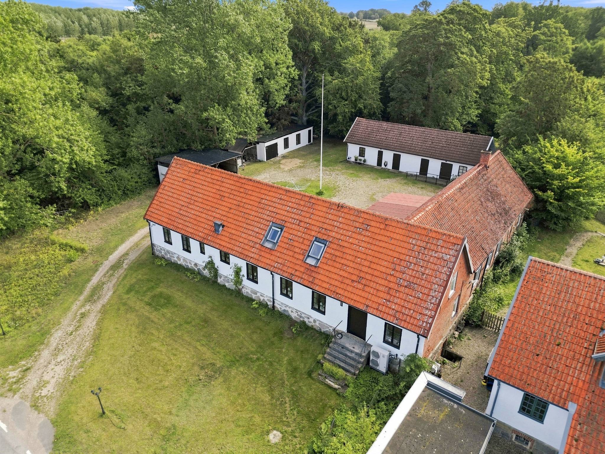 7 rum Villa på Eriksdalsvägen 487 Eriksdal Sjöbo kommun - bild 33