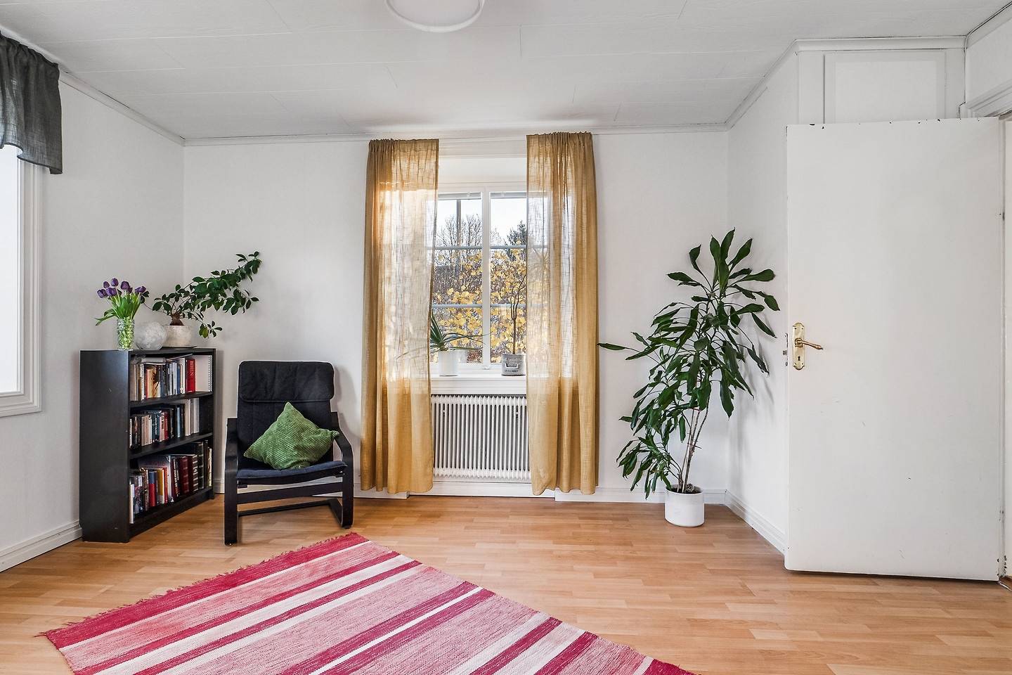 5 rum Villa på Vallagatan 14 Vasastaden Sala kommun - bild 9