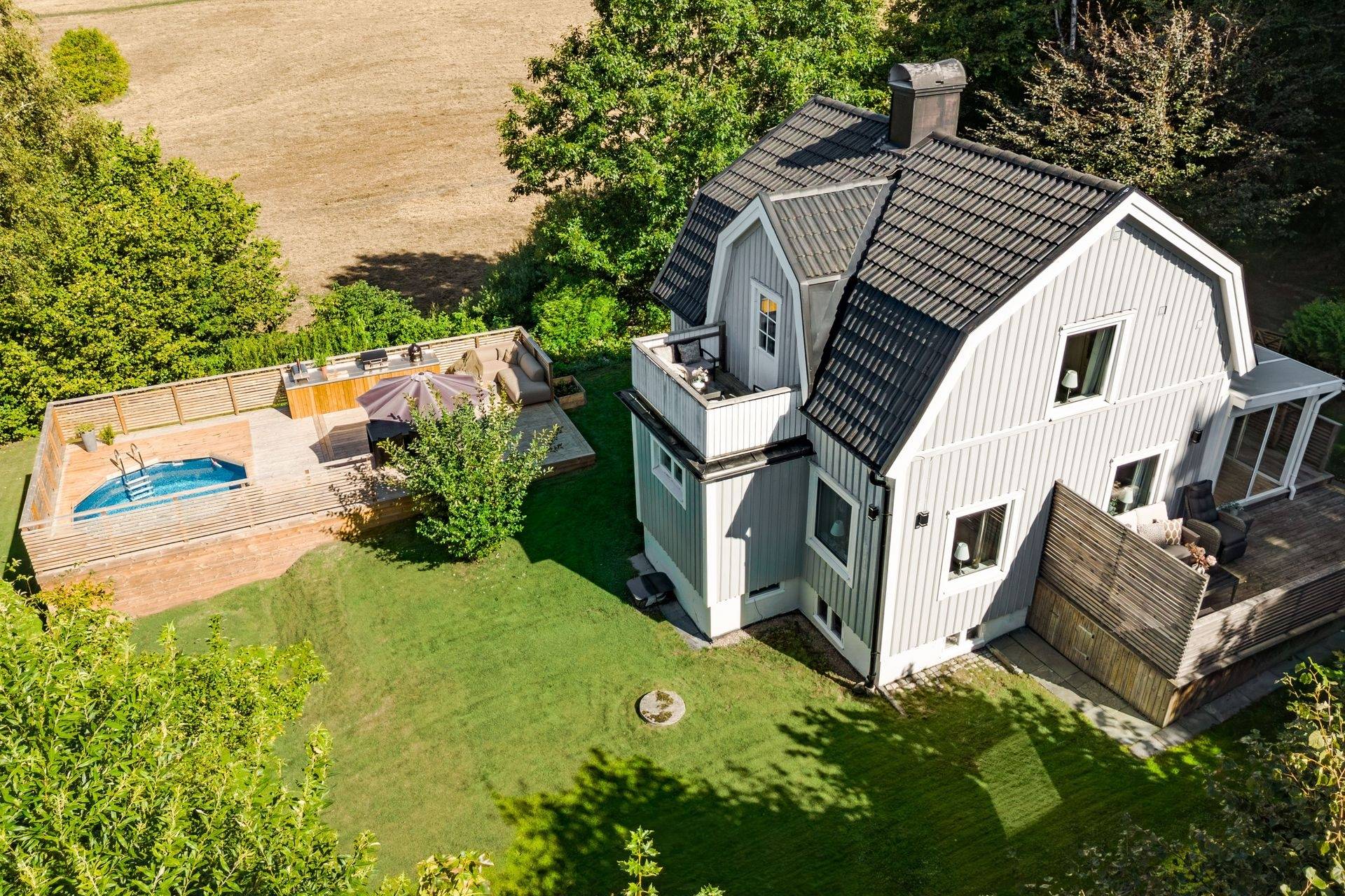 Brobacken 8, Alafors, Ale kommun