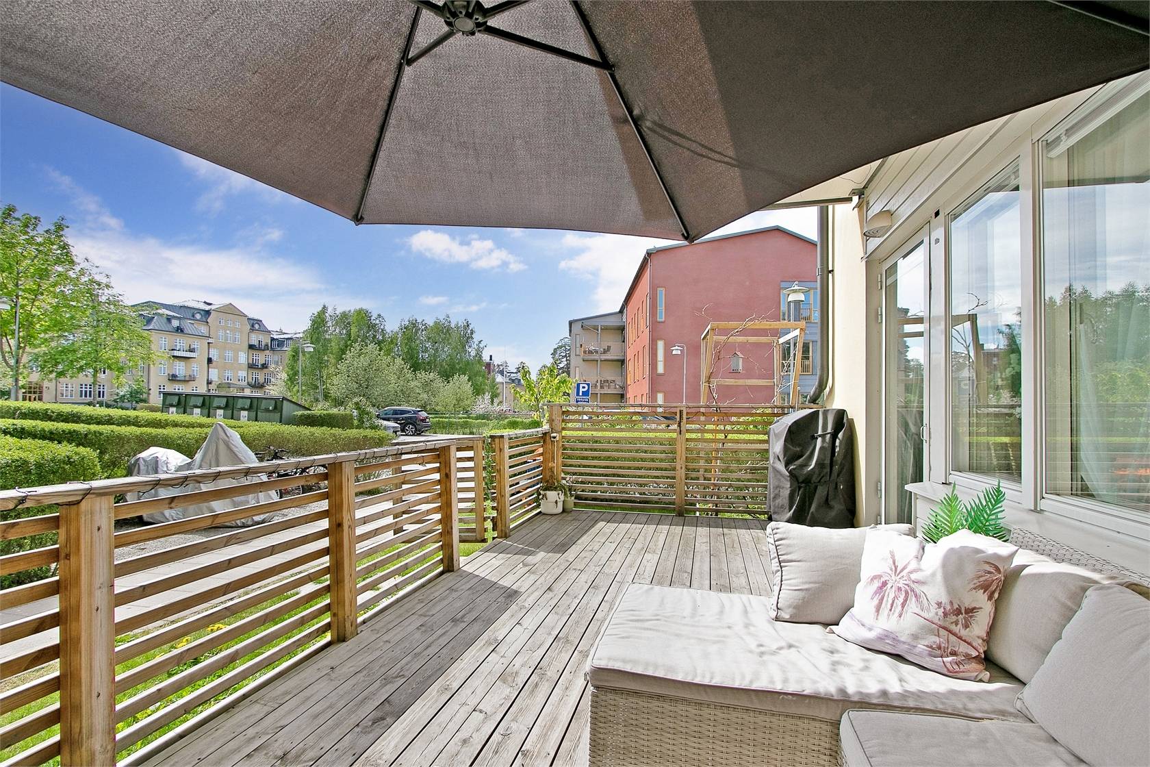 3 rum Lägenhet på Söderby torg 3 lgh 1002 Söderby Salems kommun - bild 2