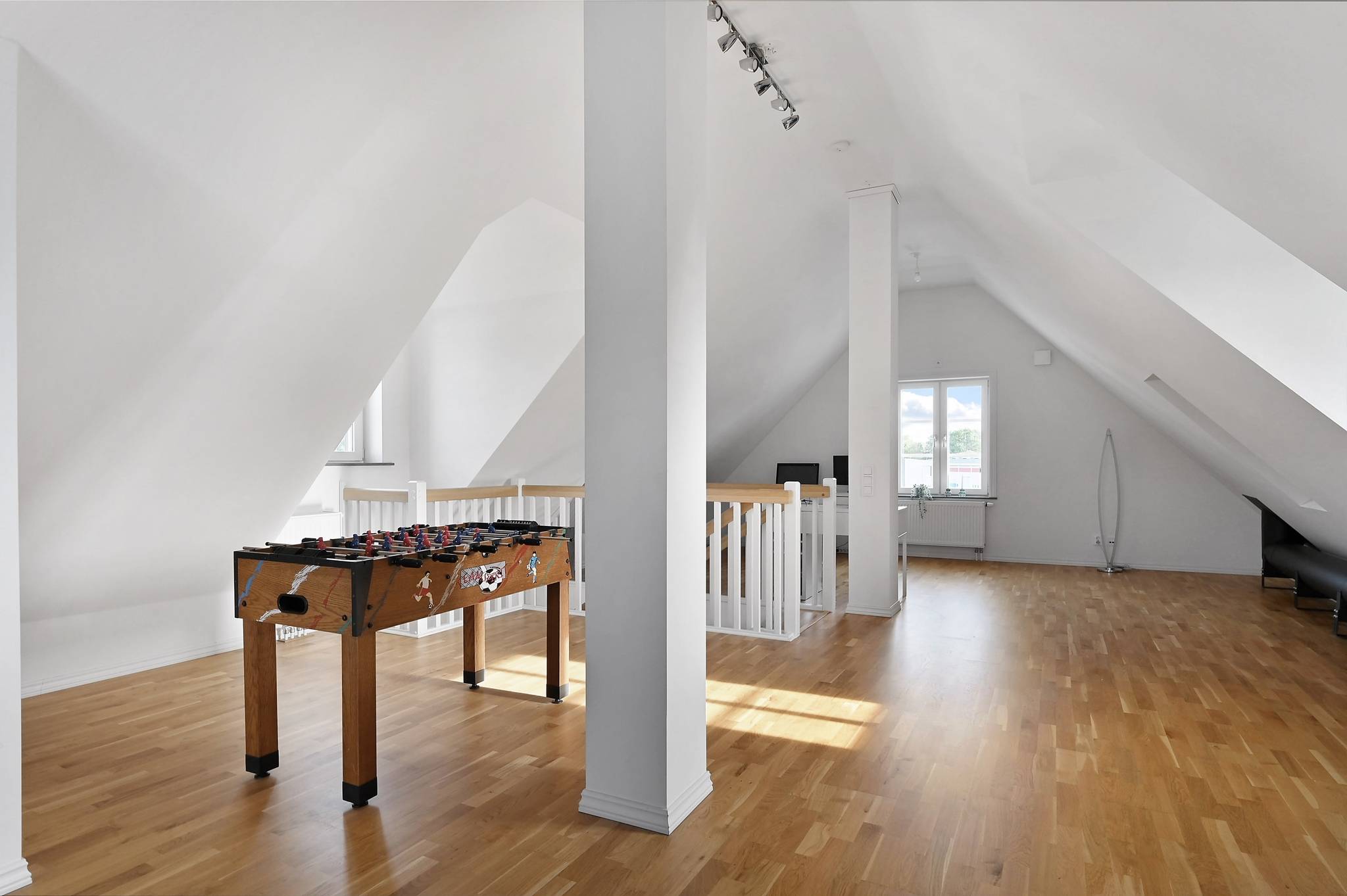 8 rum Villa på Runristarvägen 1 Skälby Järfälla kommun - bild 23