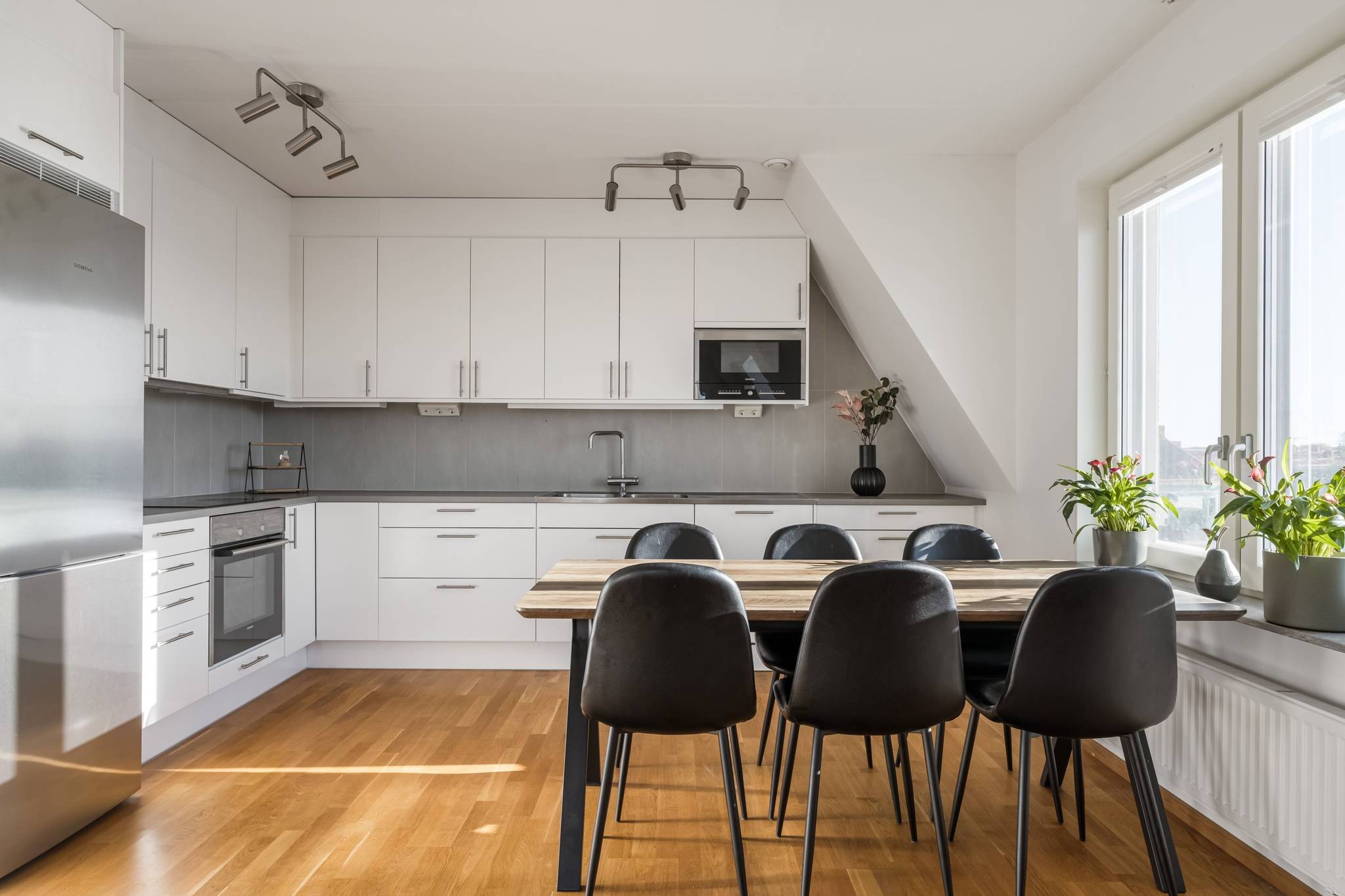 3 rum lägenhet på Folkungagatan 12B Centralt / Vasastan, Örebro kommun - bild 3