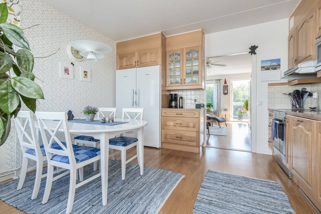 3 rum Lägenhet på Elmsta udde 35 B, hiss/1 tr Älmsta Norrtälje kommun - bild 7