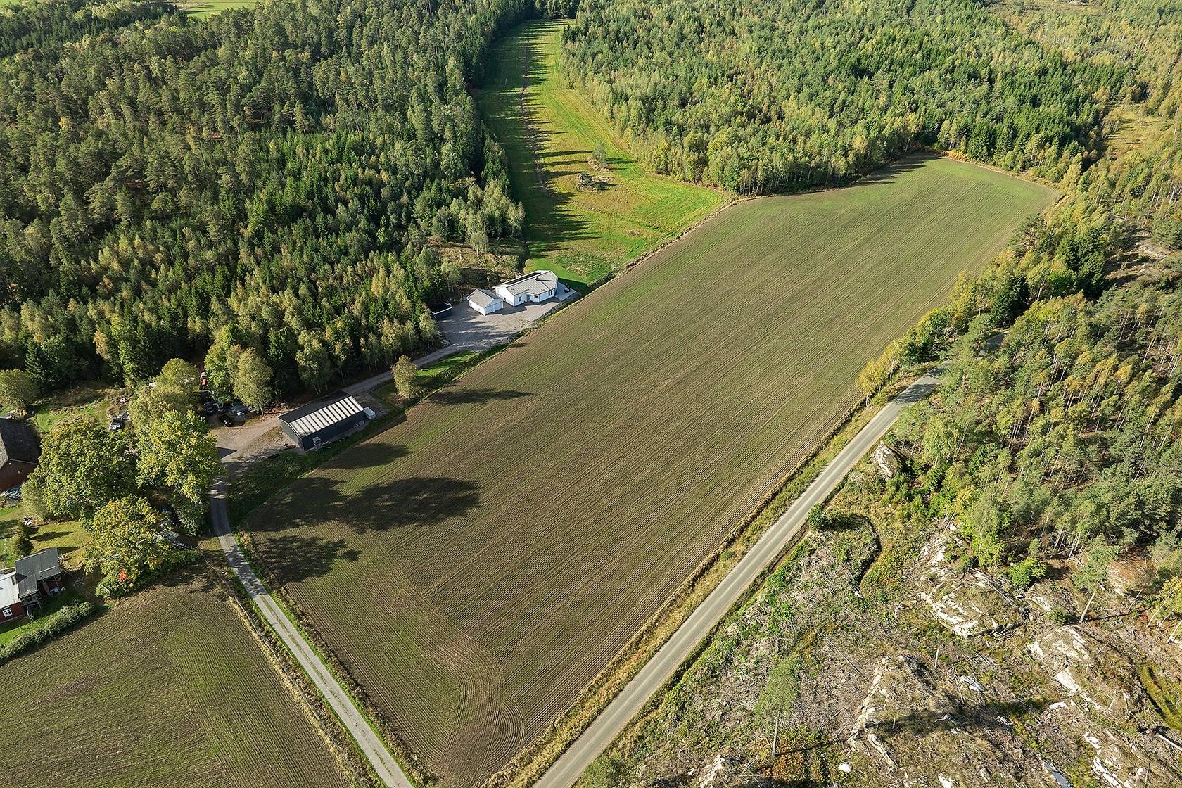 5 rum Gård/skog på Åsaka Svalehult 10 Trollhättans kommun - bild 3
