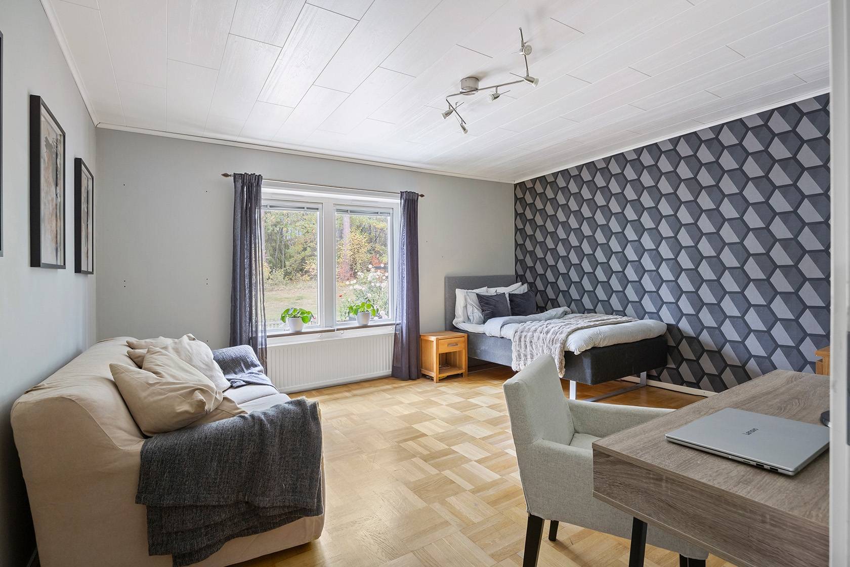 8 rum Villa på Asphagsvägen 6A Hällby Eskilstuna kommun - bild 28