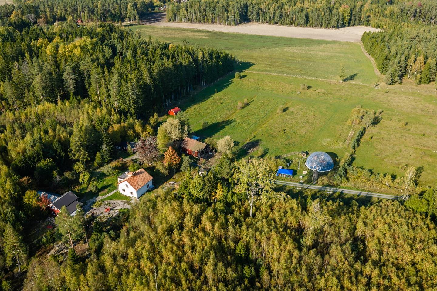 5 rum Gård/skog på Getebol Mossen Säffle kommun - bild 81