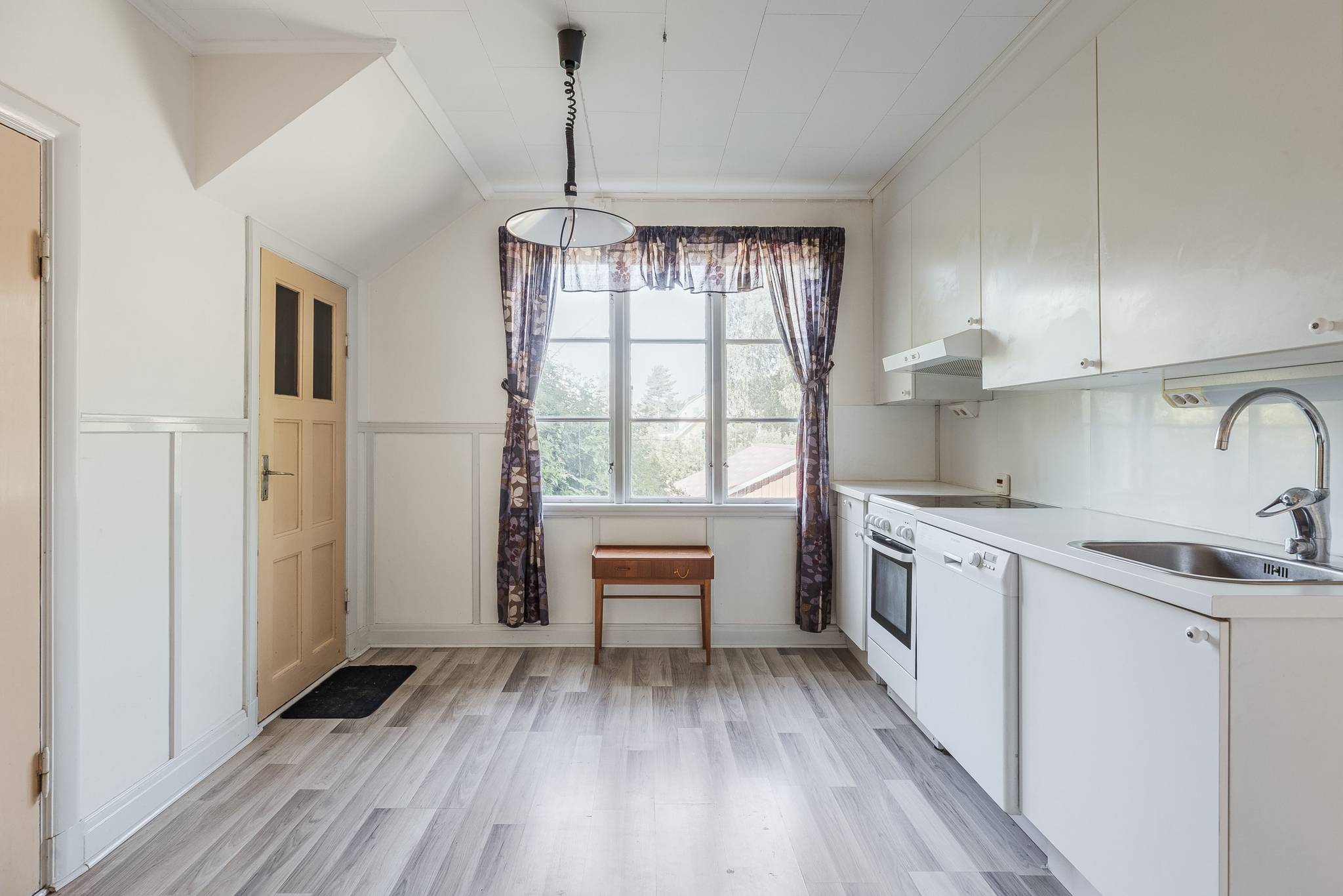 290 m² Villa på Gammalkilsvägen 10 Ulrika Linköpings kommun - bild 5