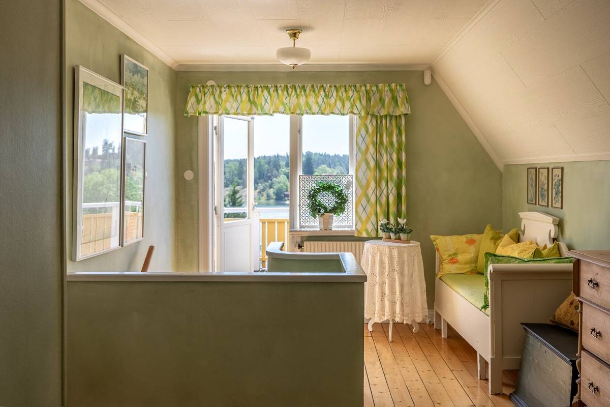 8 rum Vinterbonat fritidshus på Östervik 26-30 Roslagen - sjötomter Norrtälje kommun - bild 36