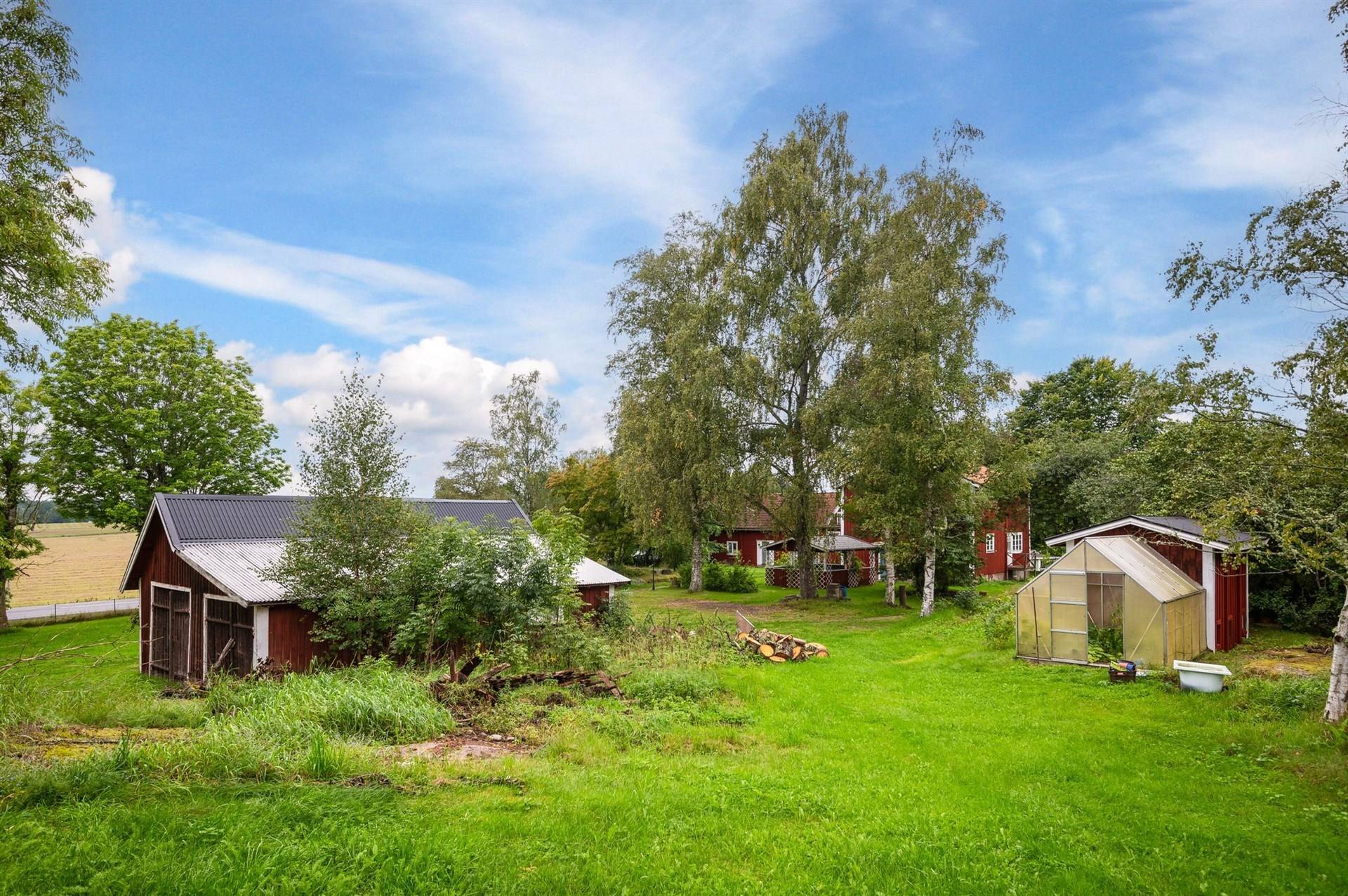 5 rum Gård med jordbruk på Örebrovägen 230 Hällestad Finspångs kommun - bild 25