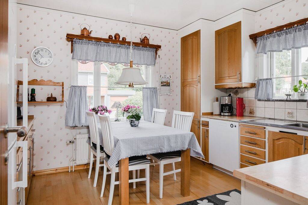 6 rum Villa på Snövägen 6 Billingssluttningen Skövde kommun - bild 21