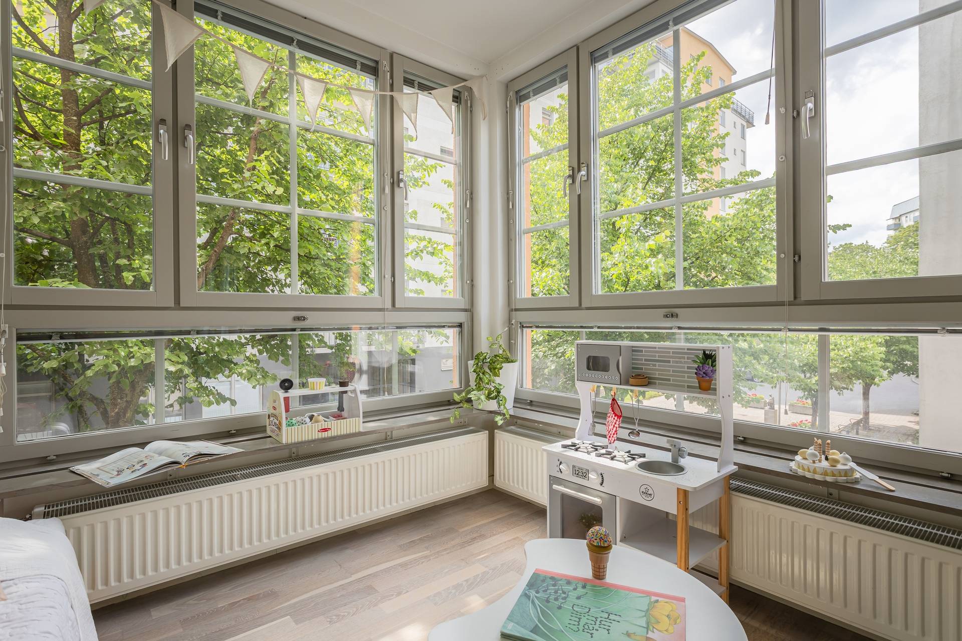 4 rum Lägenhet på Mauritz Stillers Väg 2, 1 tr Gamla Filmstaden Solna kommun - bild 6