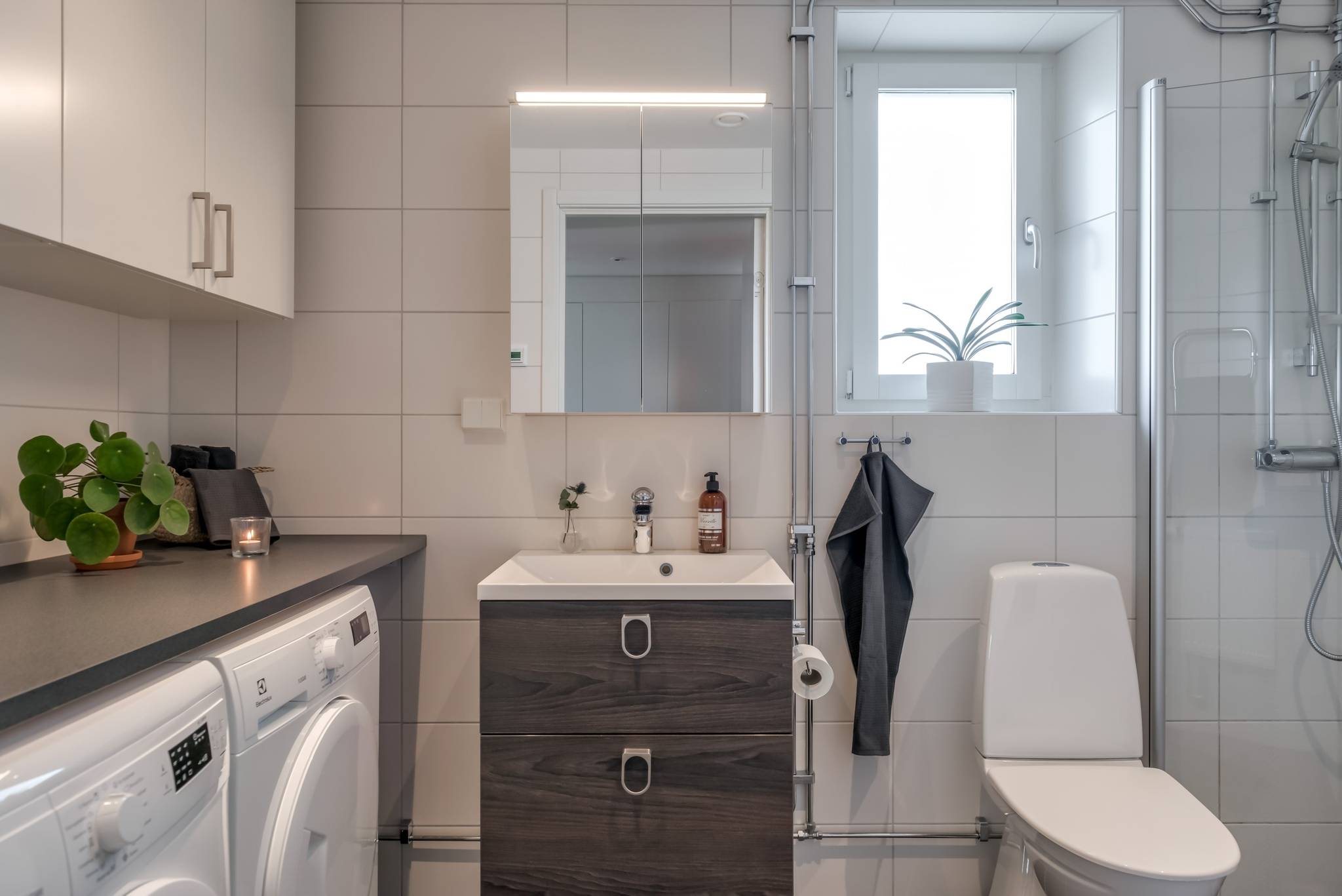 2 rum Lägenhet på Hamnvägen 9 Lillängshamnen Hammarö kommun - bild 28