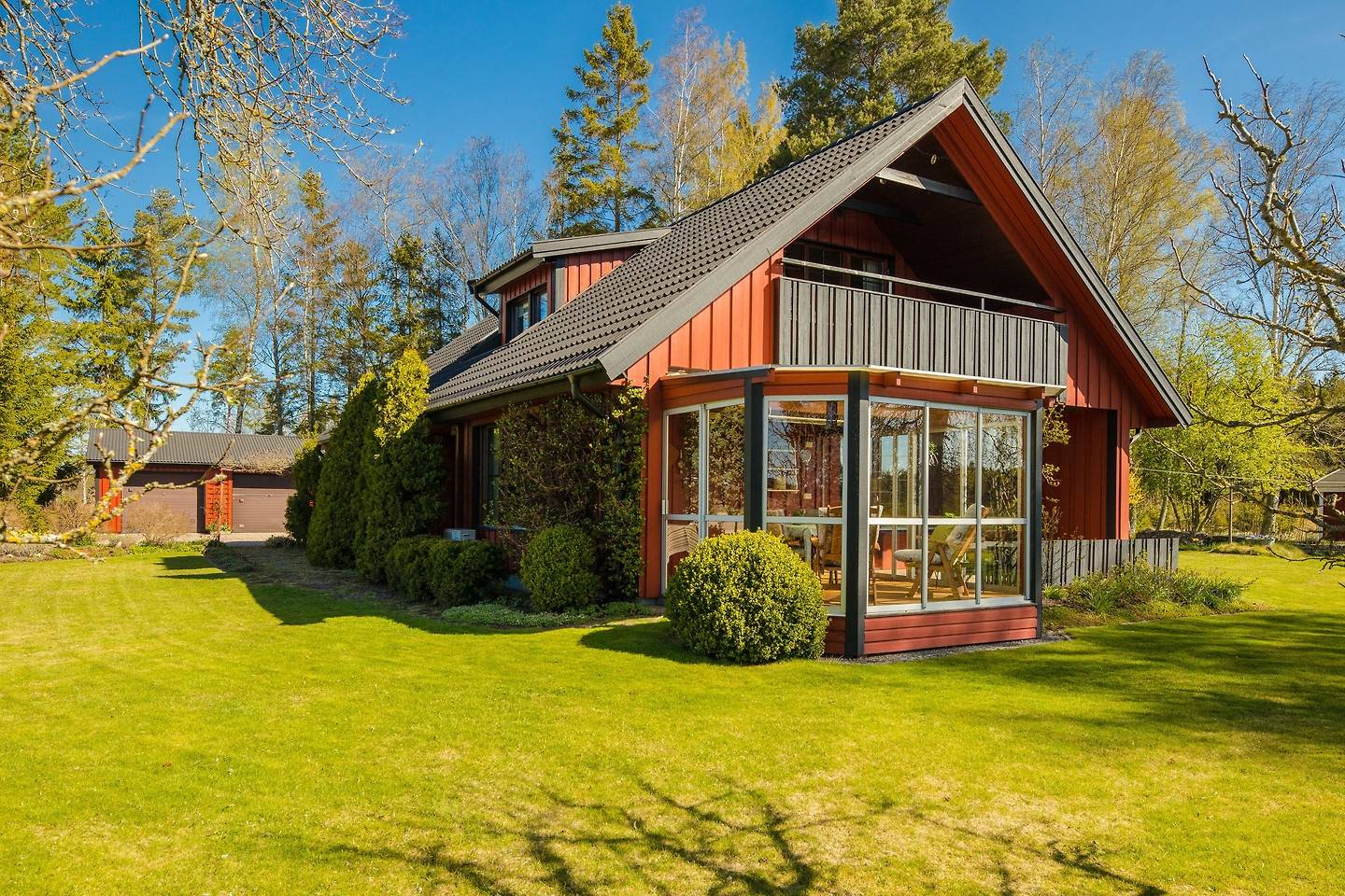5 rum Villa på Ova Asphaga 1 Lundsbrunn Götene kommun - bild 2