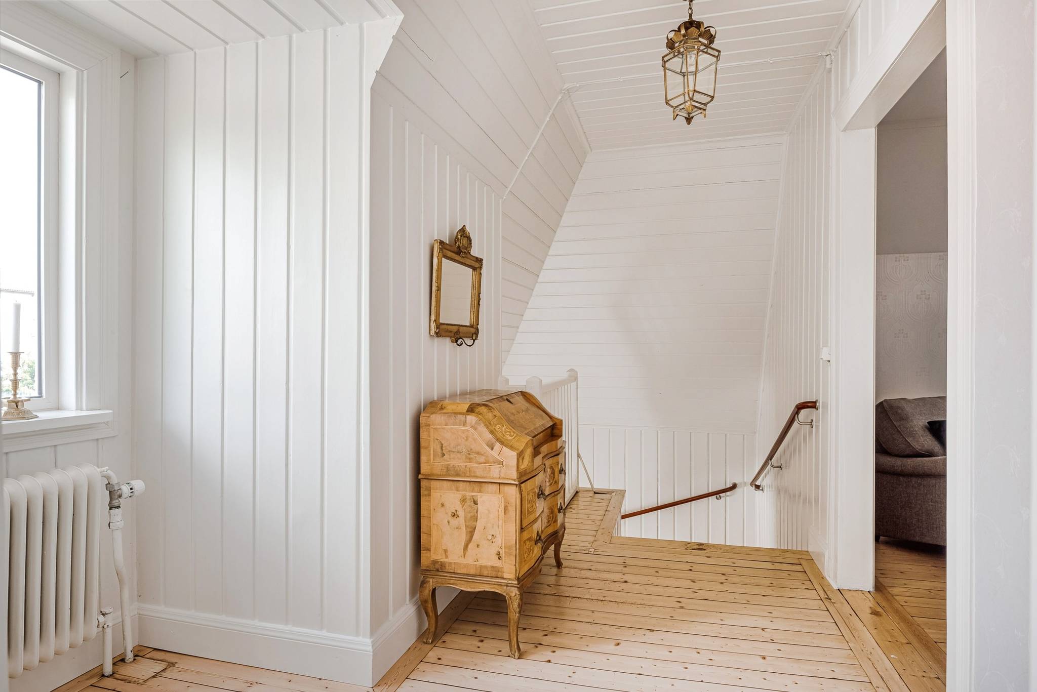 8 rum Villa på Lugngatan 11 Liverpoolsområdet Motala kommun - bild 44