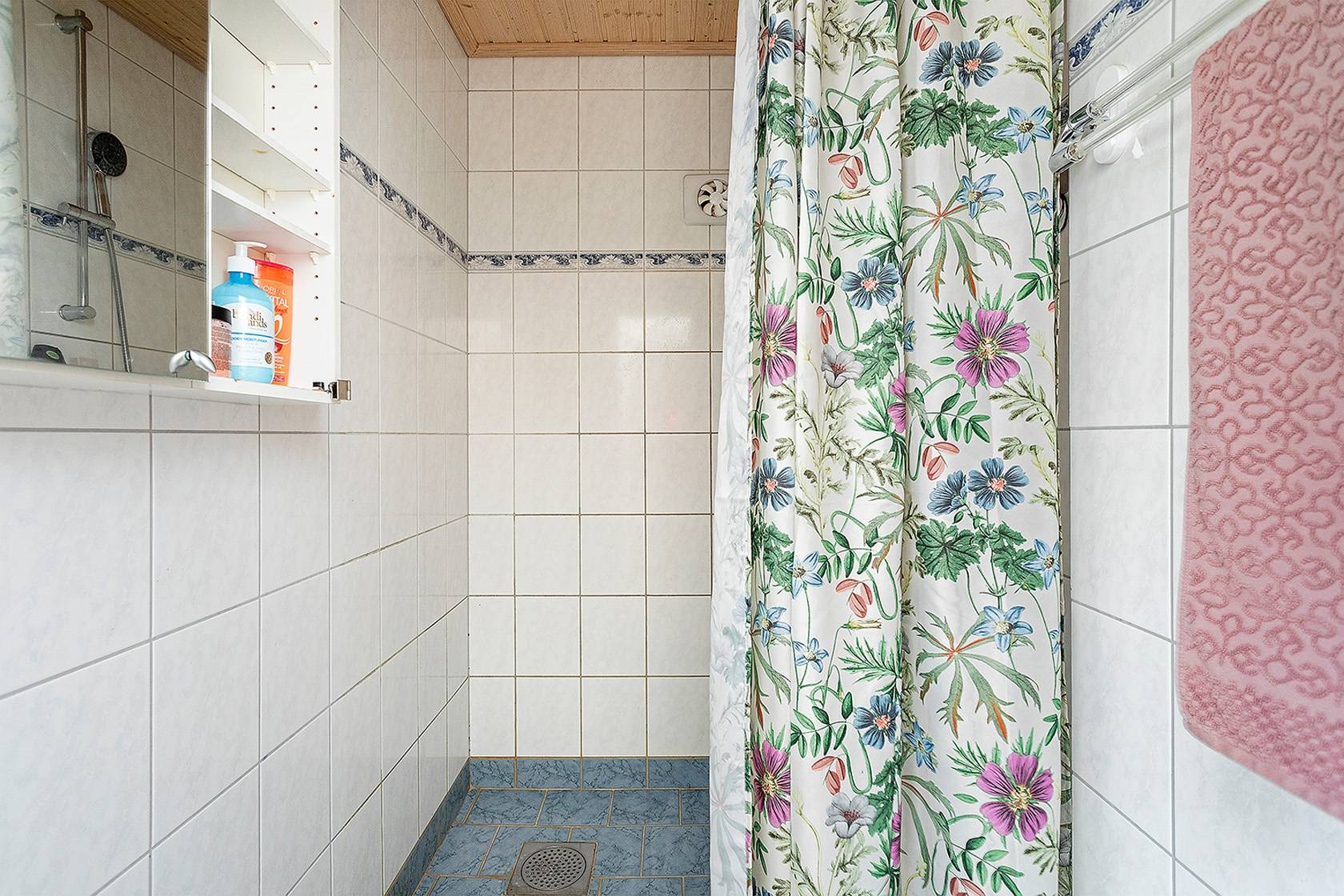 5 rum Villa på Brolinsvägen 21 Stugsund Söderhamns kommun - bild 14