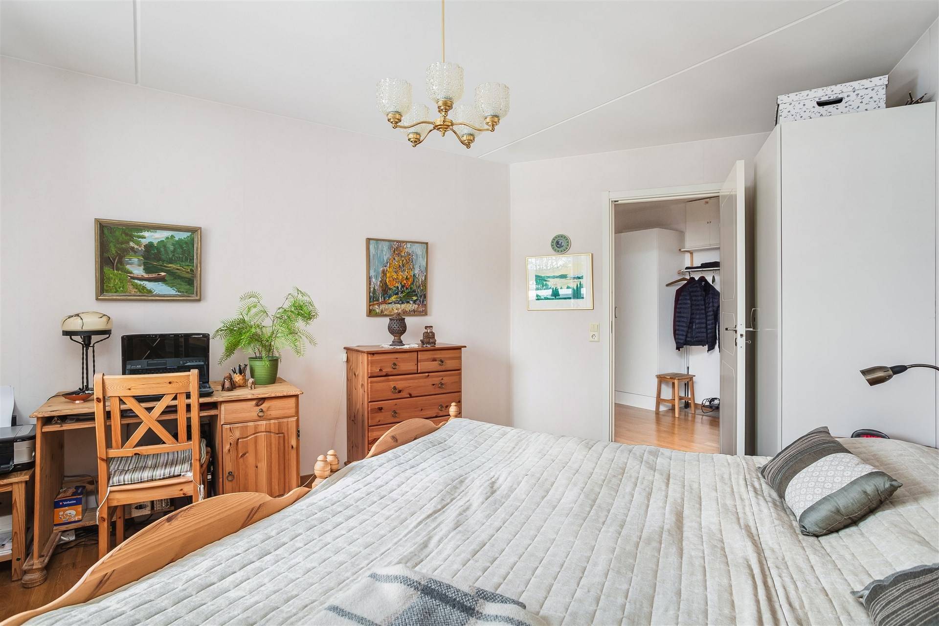 3 rum Lägenhet på Institutsvägen 3 Haga Sundsvalls kommun - bild 12