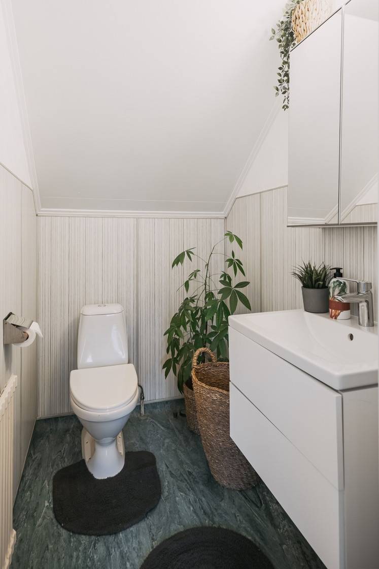 6 rum Villa på Rönnåsvägen 2 Lyrestad Mariestads kommun - bild 55