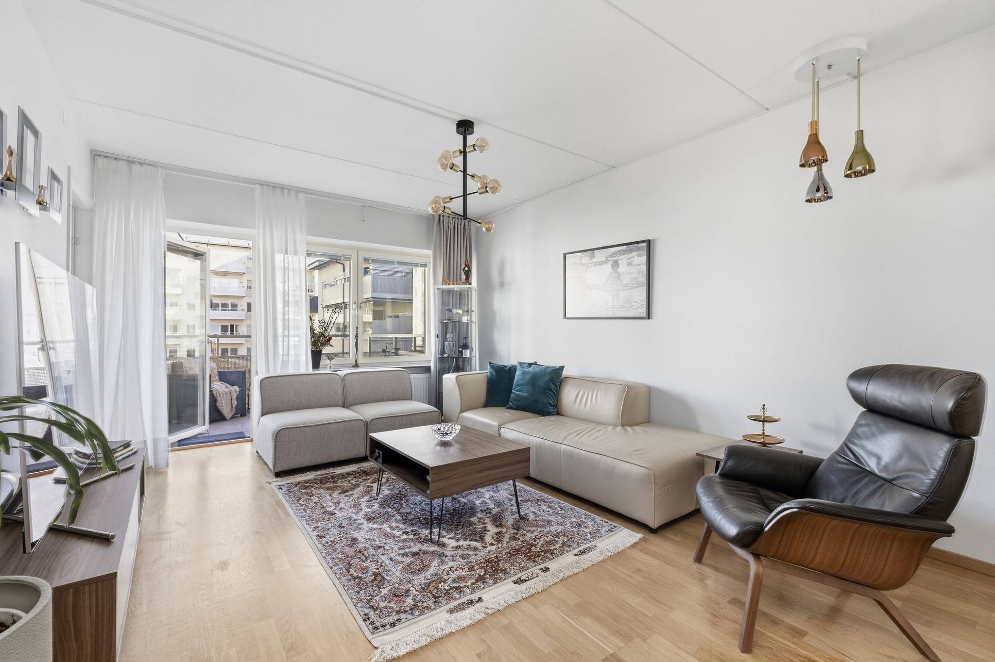 4 rum lägenhet på Fridensborgsvägen 48, våning 3 Järvastaden, Solna kommun - bild 2