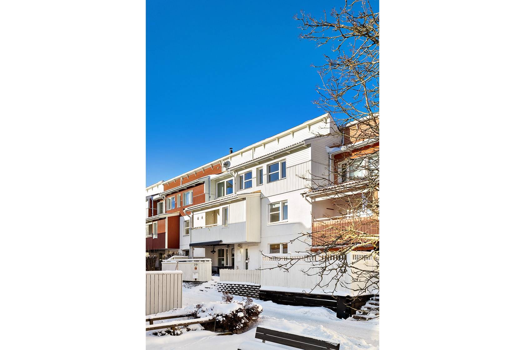 6 rum Radhus på Kaveldunsgränd 29 Viby Sollentuna kommun - bild 25