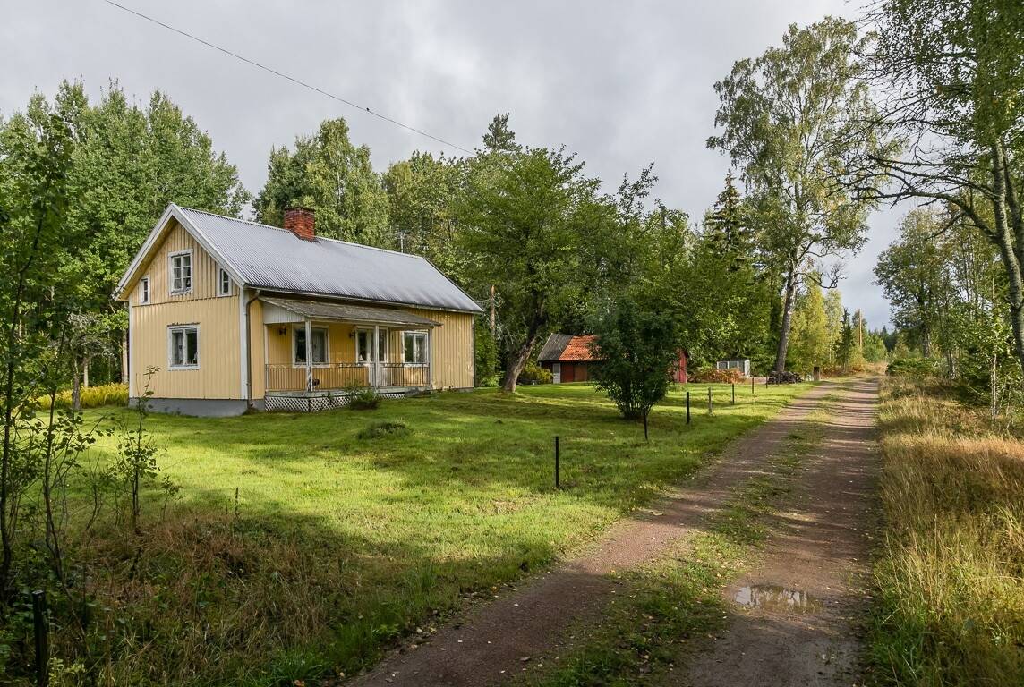 4 rum Fritidsboende på Tuna-Mantebo 420 Tuna Vimmerby kommun - bild 2