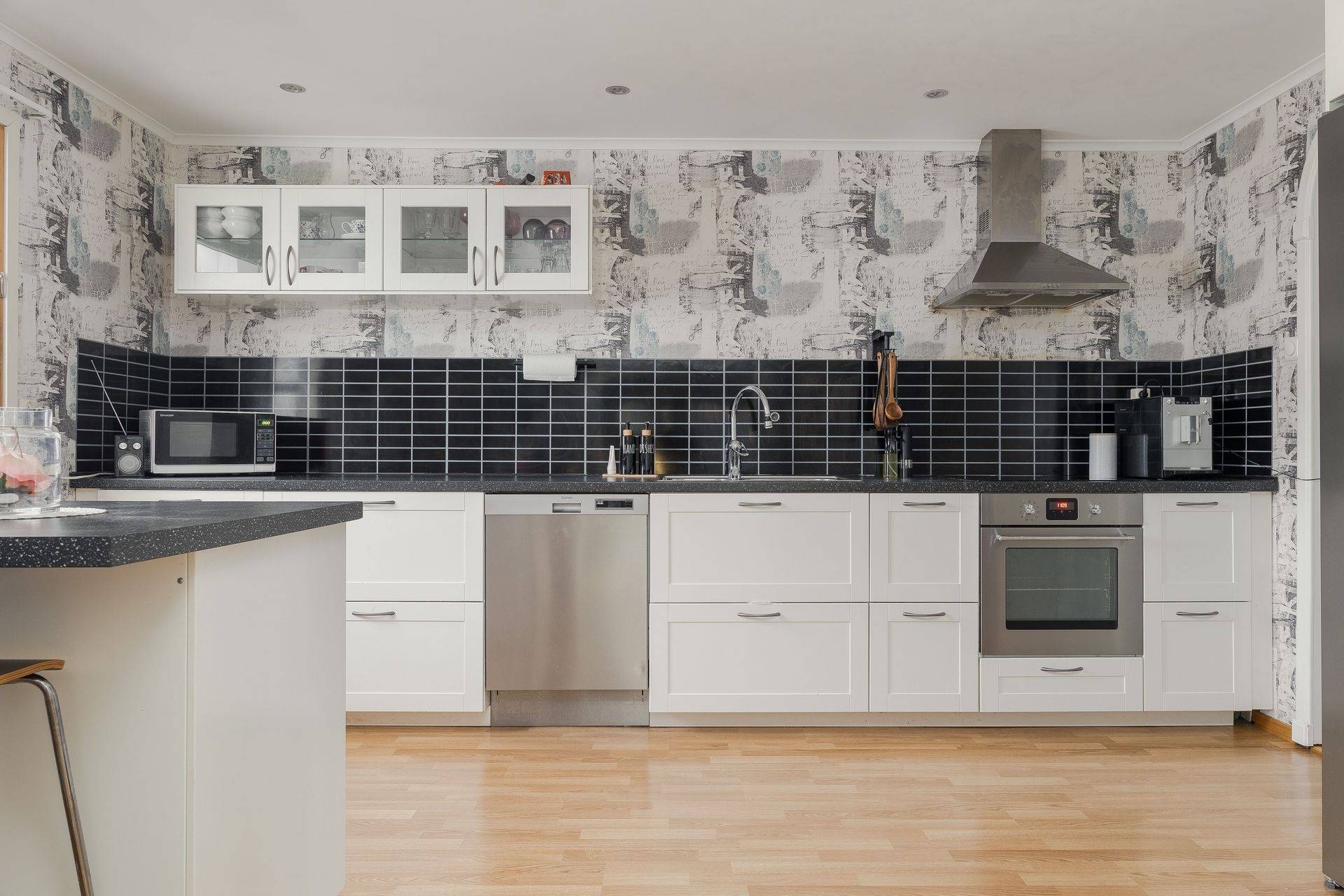 132 m² Villa på Rosenvägen 31 Bredaryd Värnamo kommun - bild 9